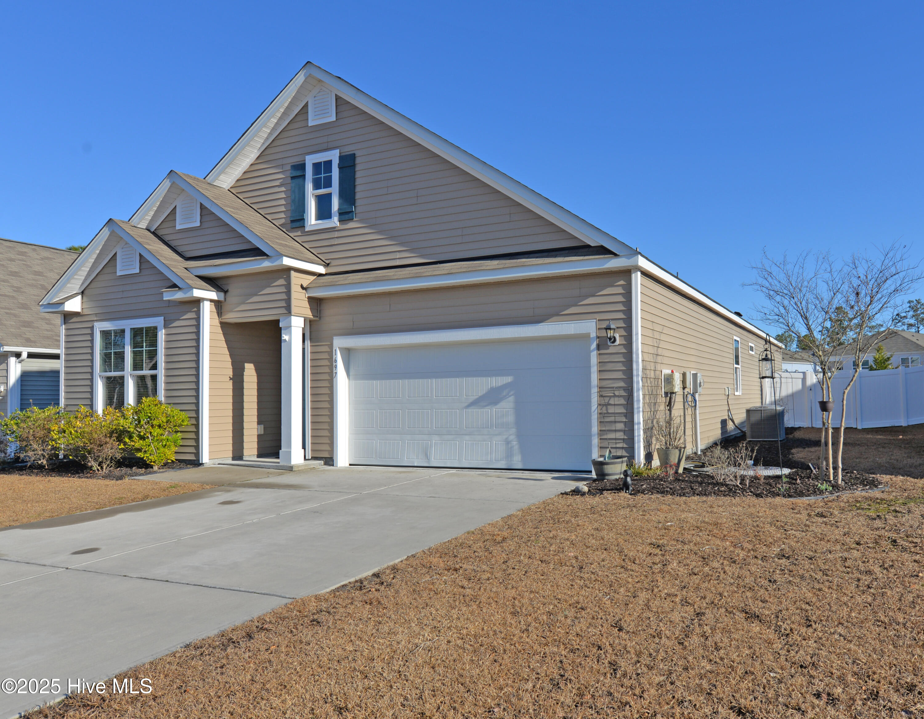 1697 Culdees Lane SE