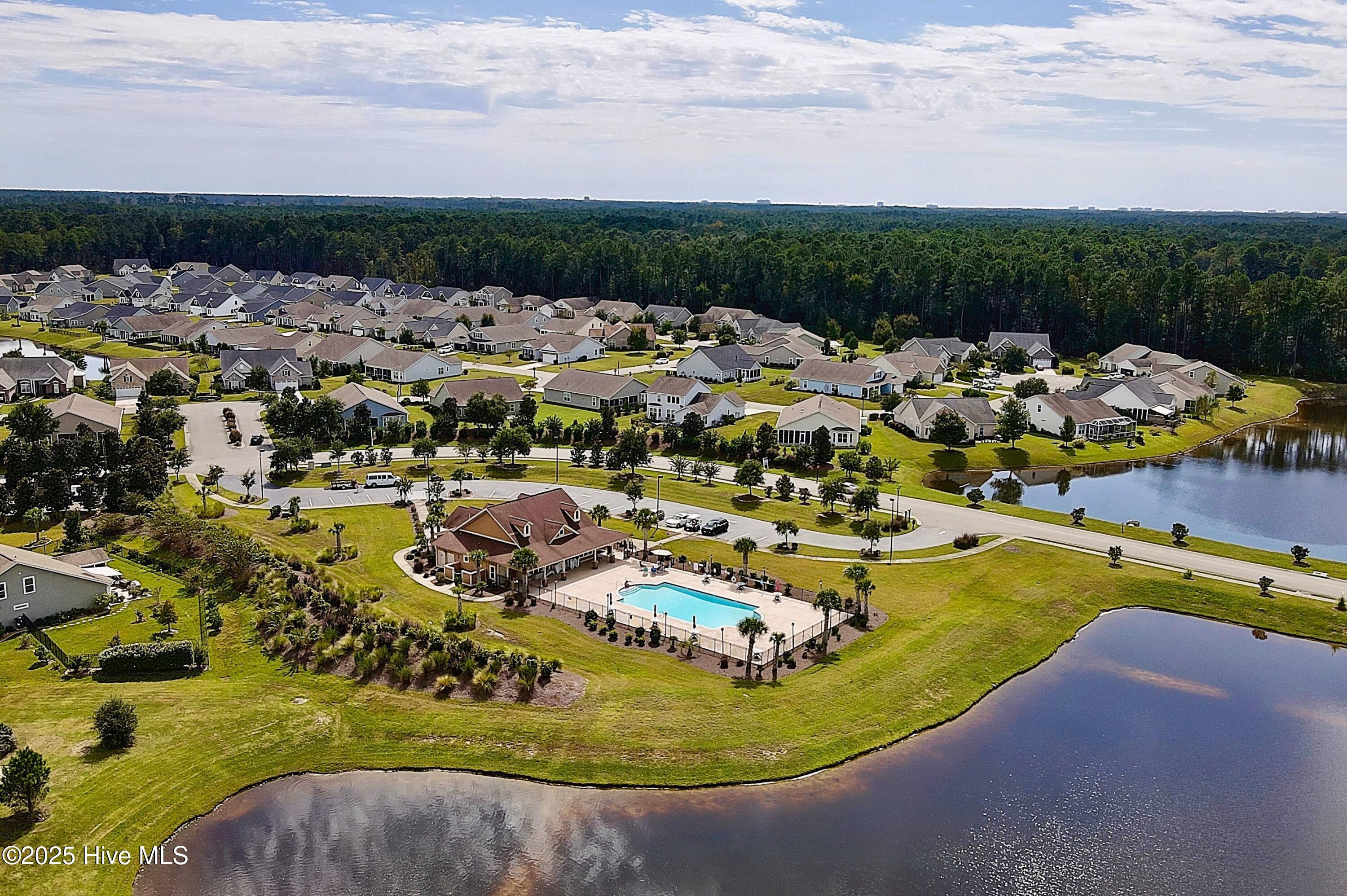 2081 Castlebridge Court NW