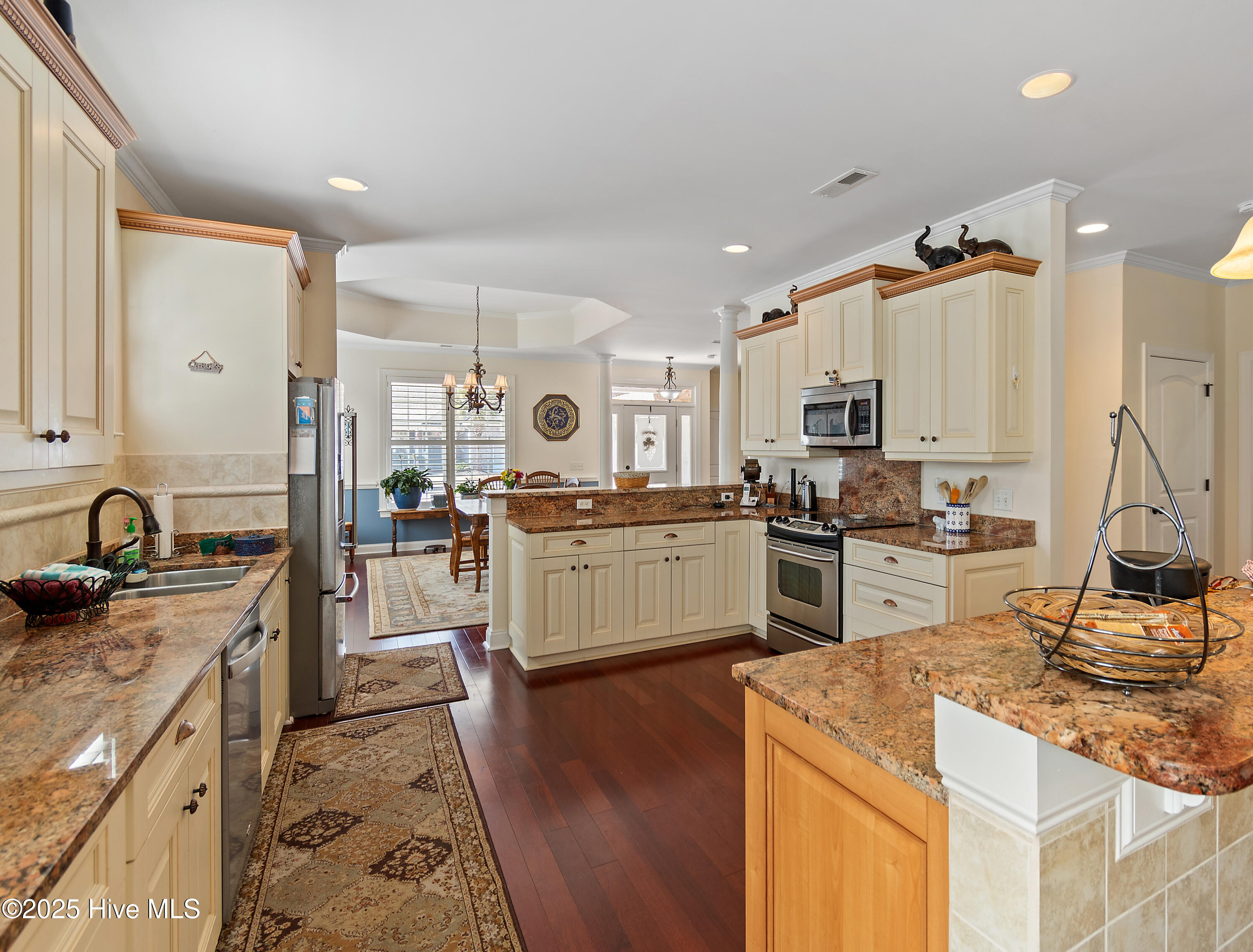 640 Creekway Circle SE