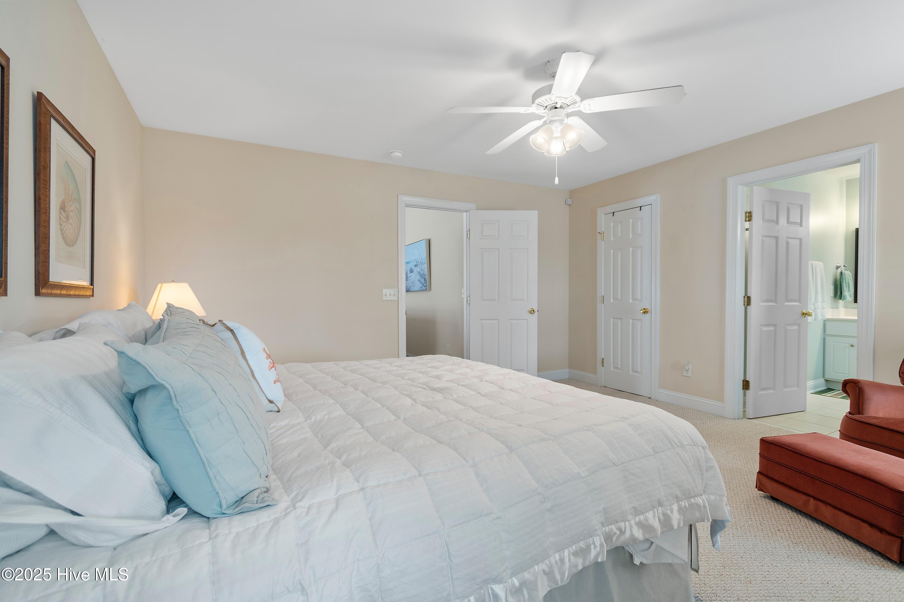 5025 Glen Cove Drive SE