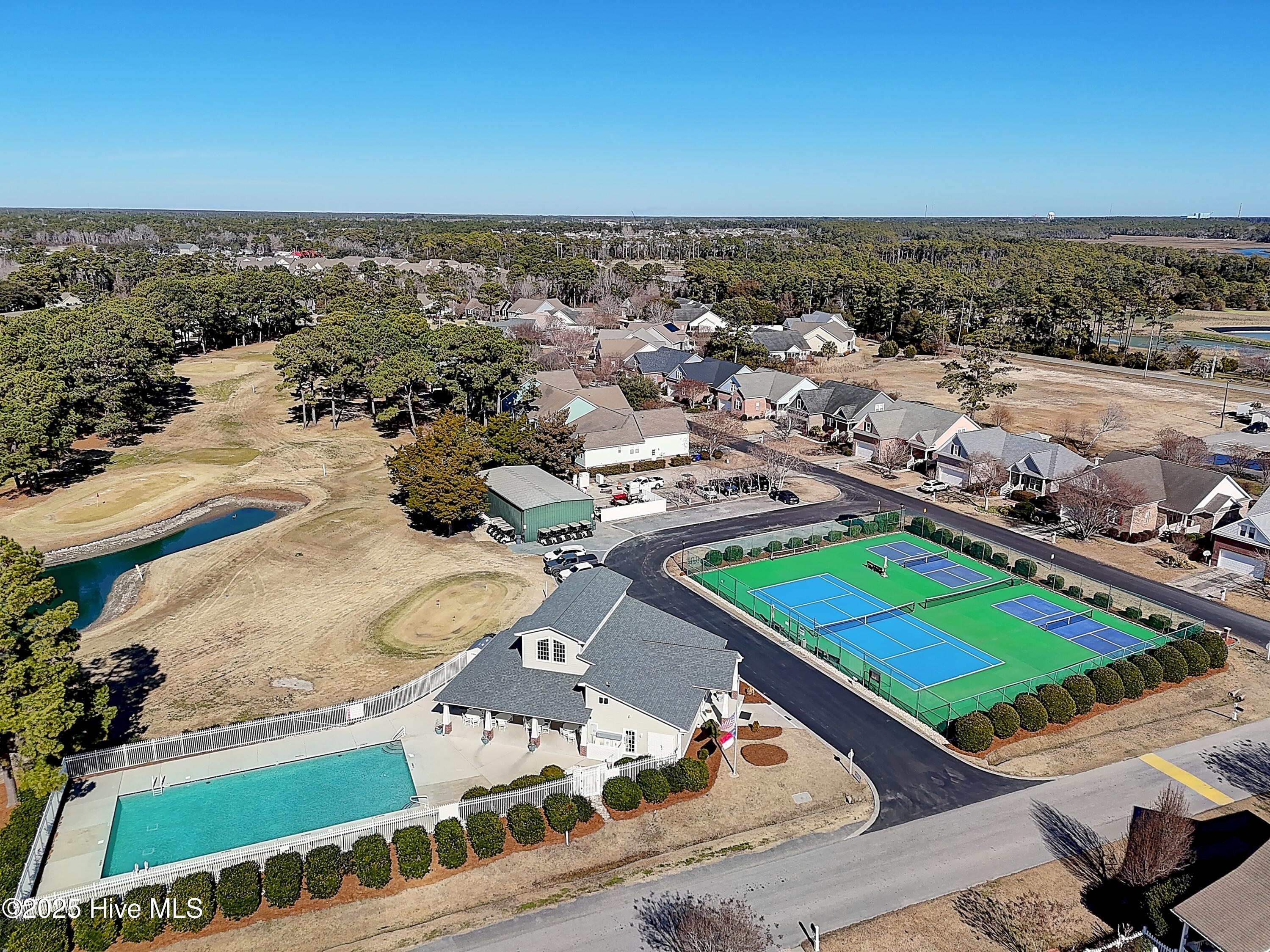 5025 Glen Cove Drive SE