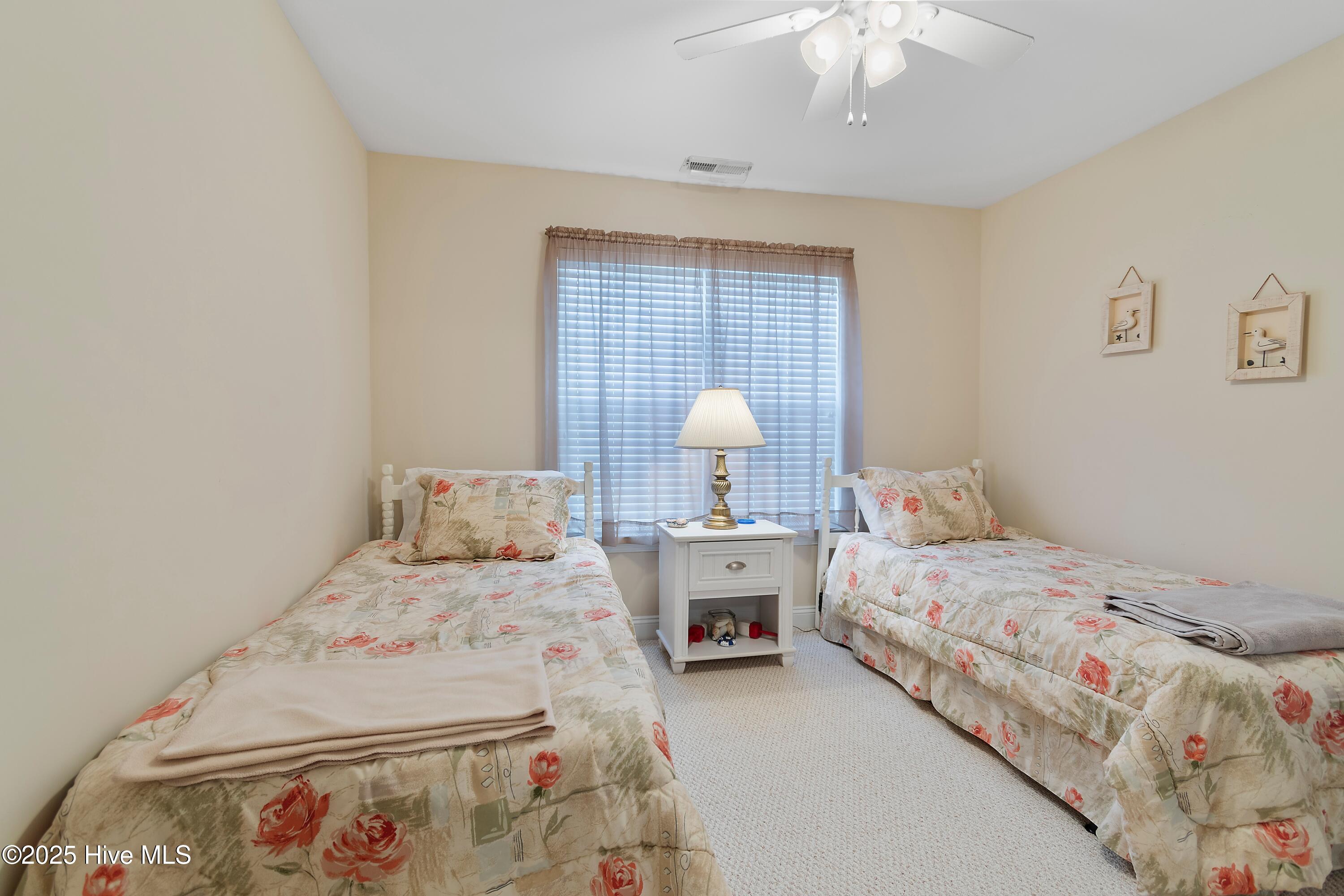 5025 Glen Cove Drive SE