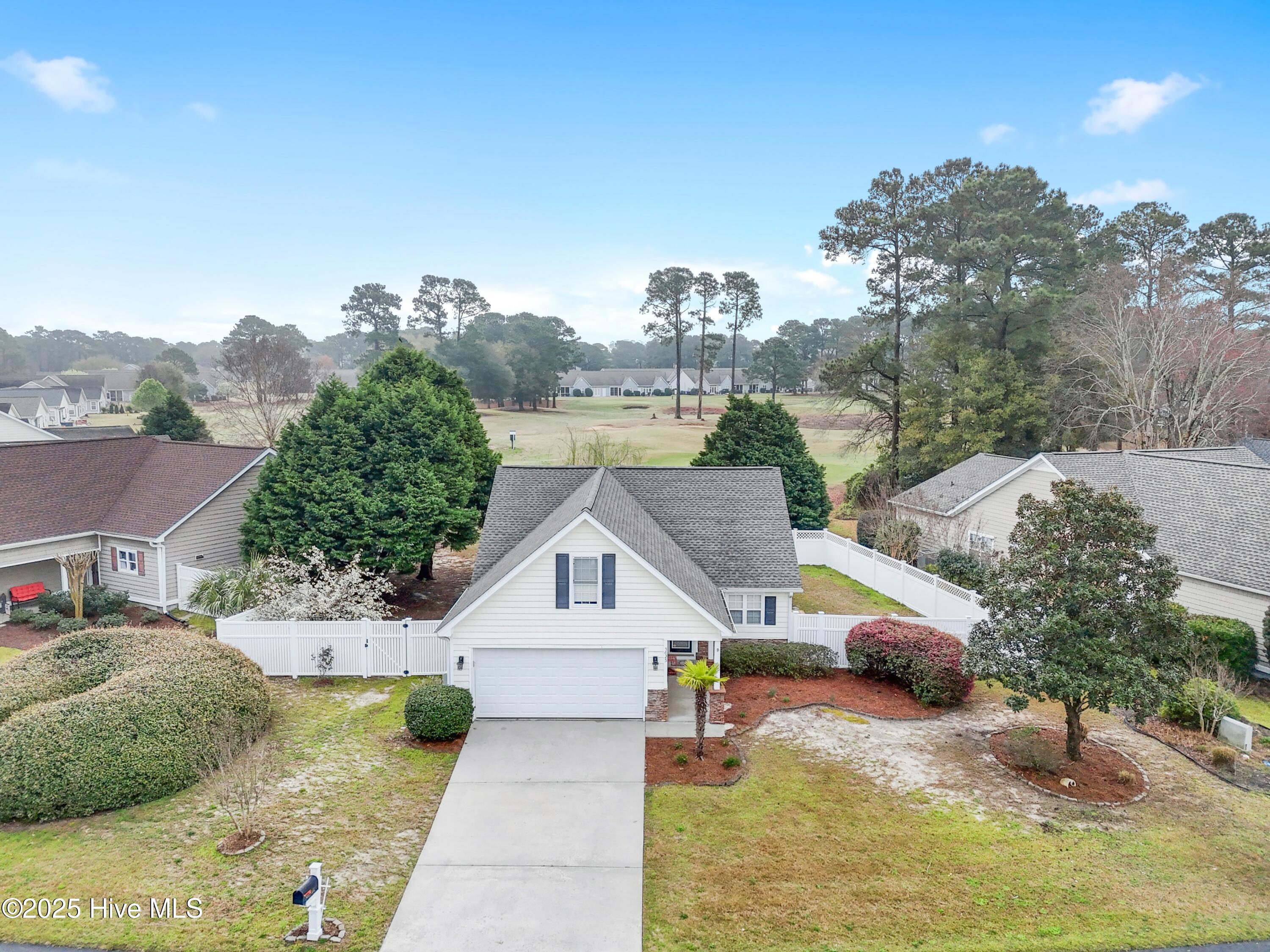 5025 Glen Cove Drive SE