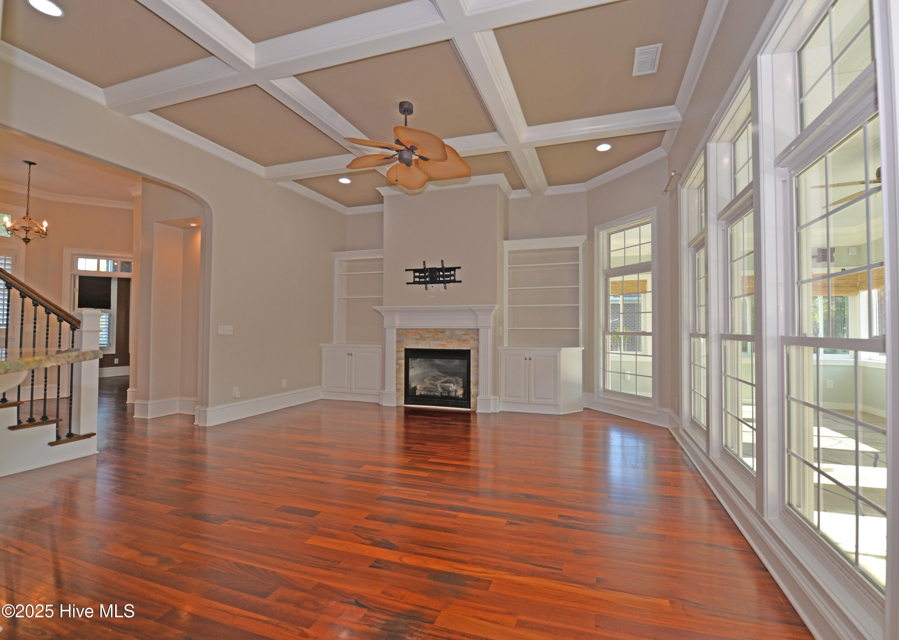 4398 Ascot Circle SE