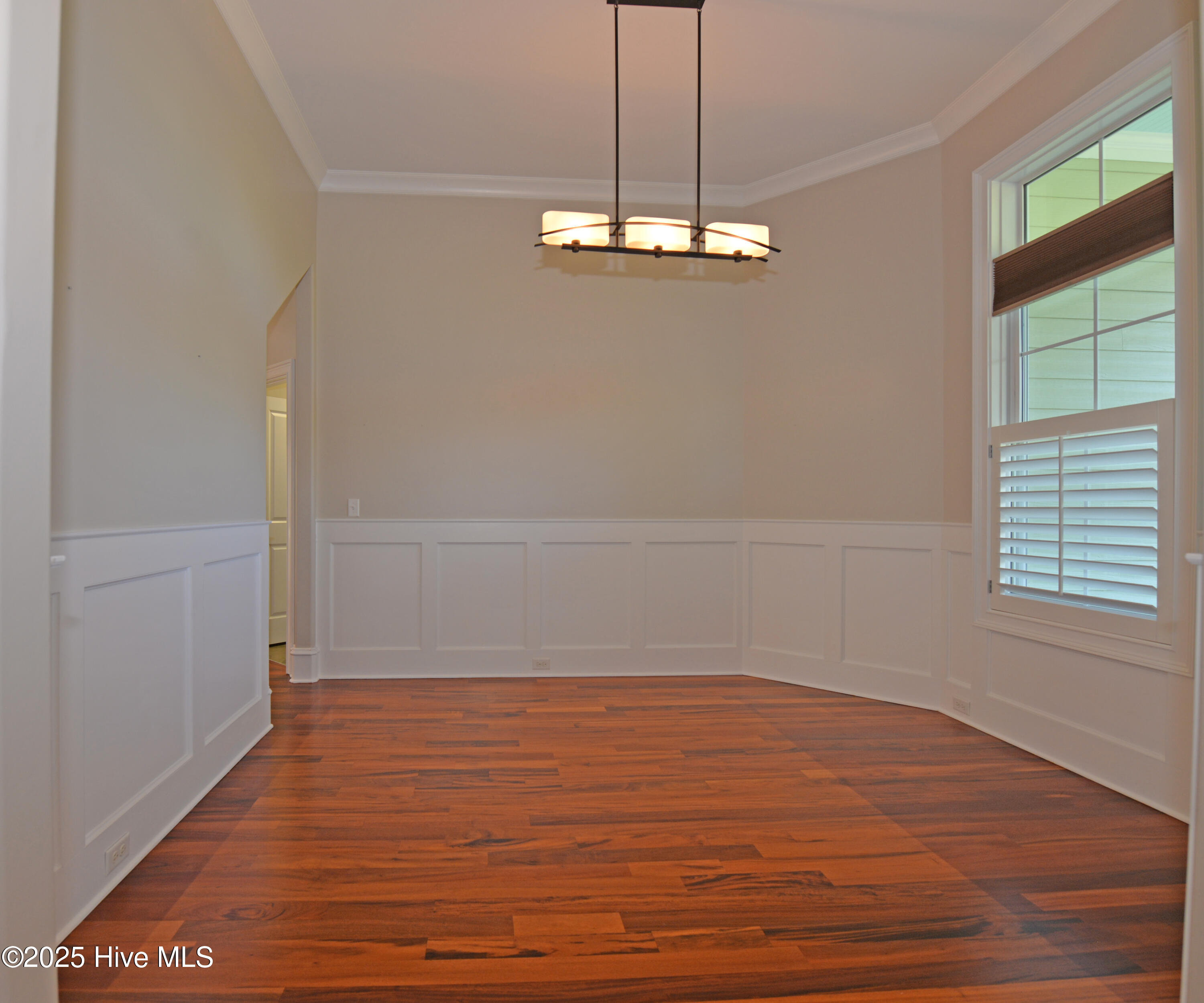 4398 Ascot Circle SE