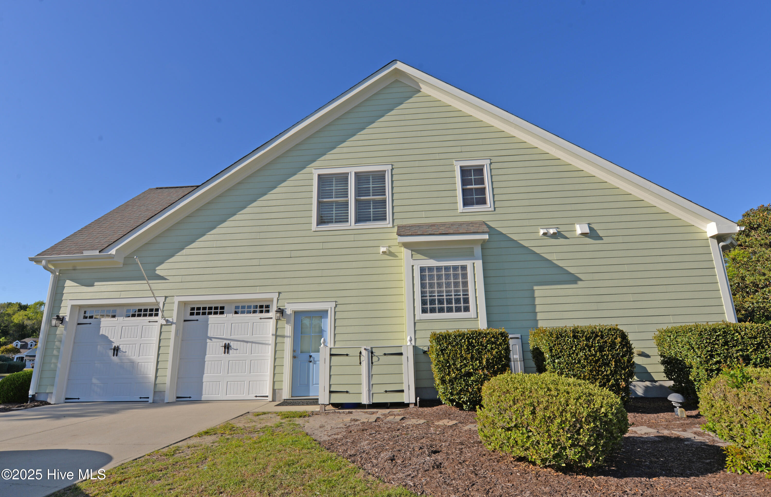 4398 Ascot Circle SE