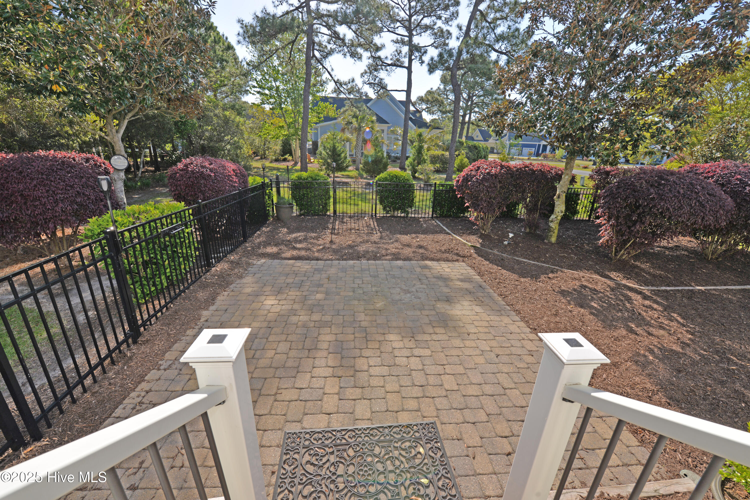 4398 Ascot Circle SE