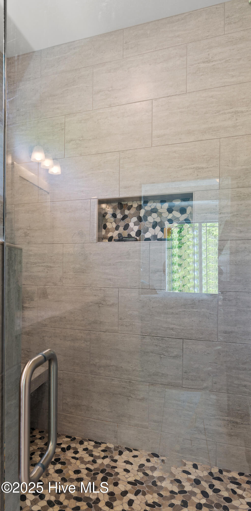 3981 Bay Colony Road NE