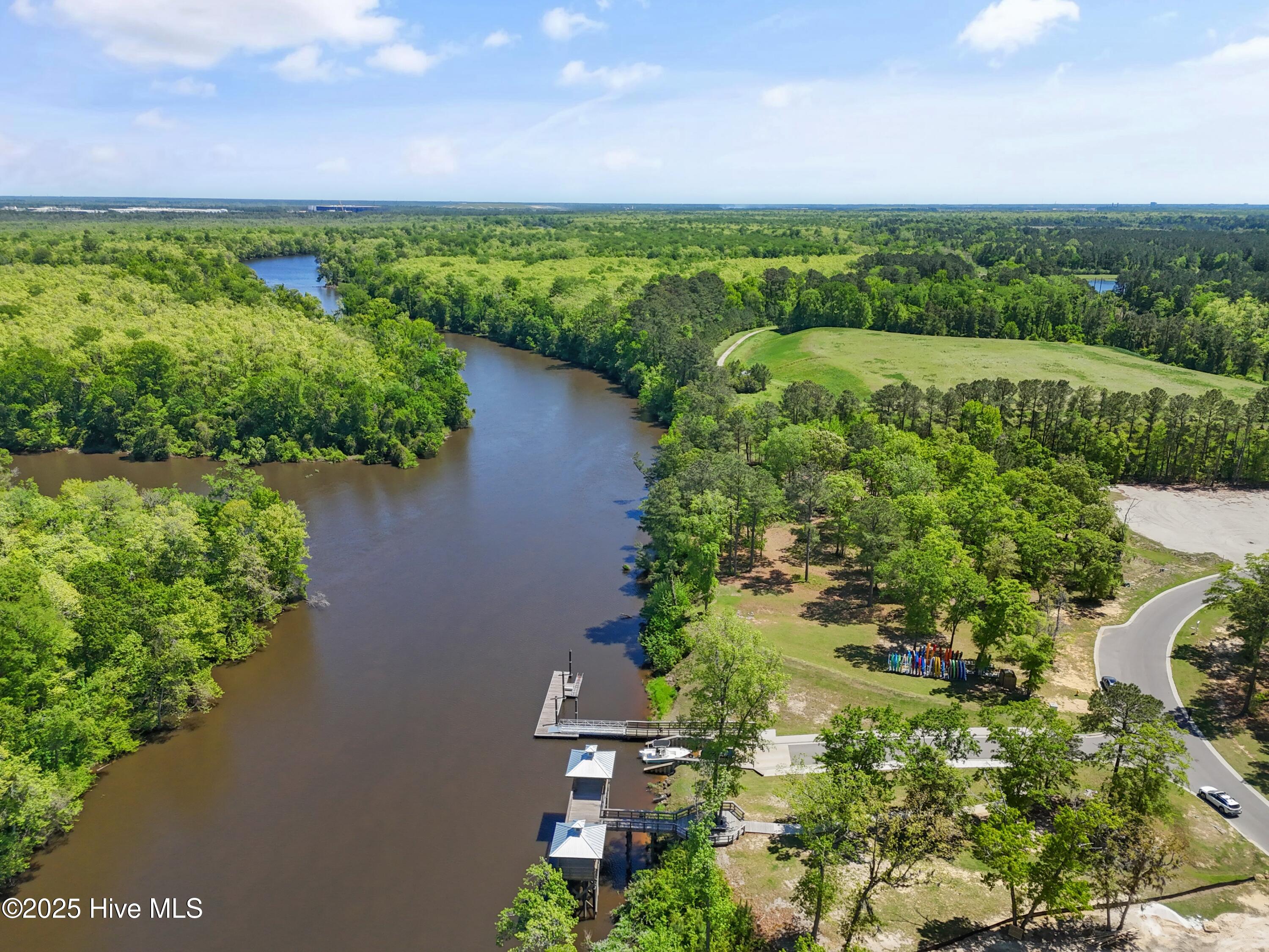 3981 Bay Colony Road NE