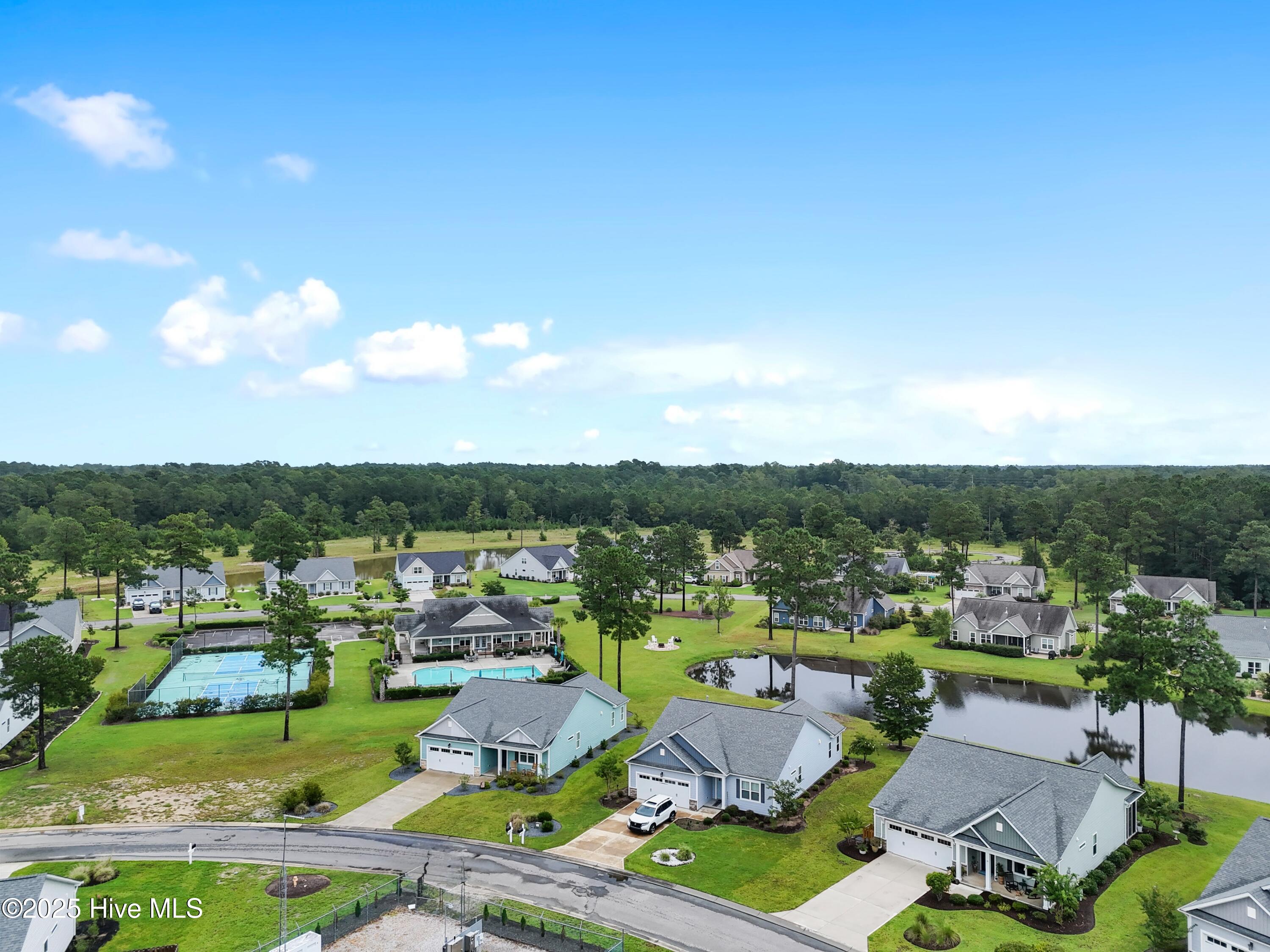 3748 Summer Breeze Court NE