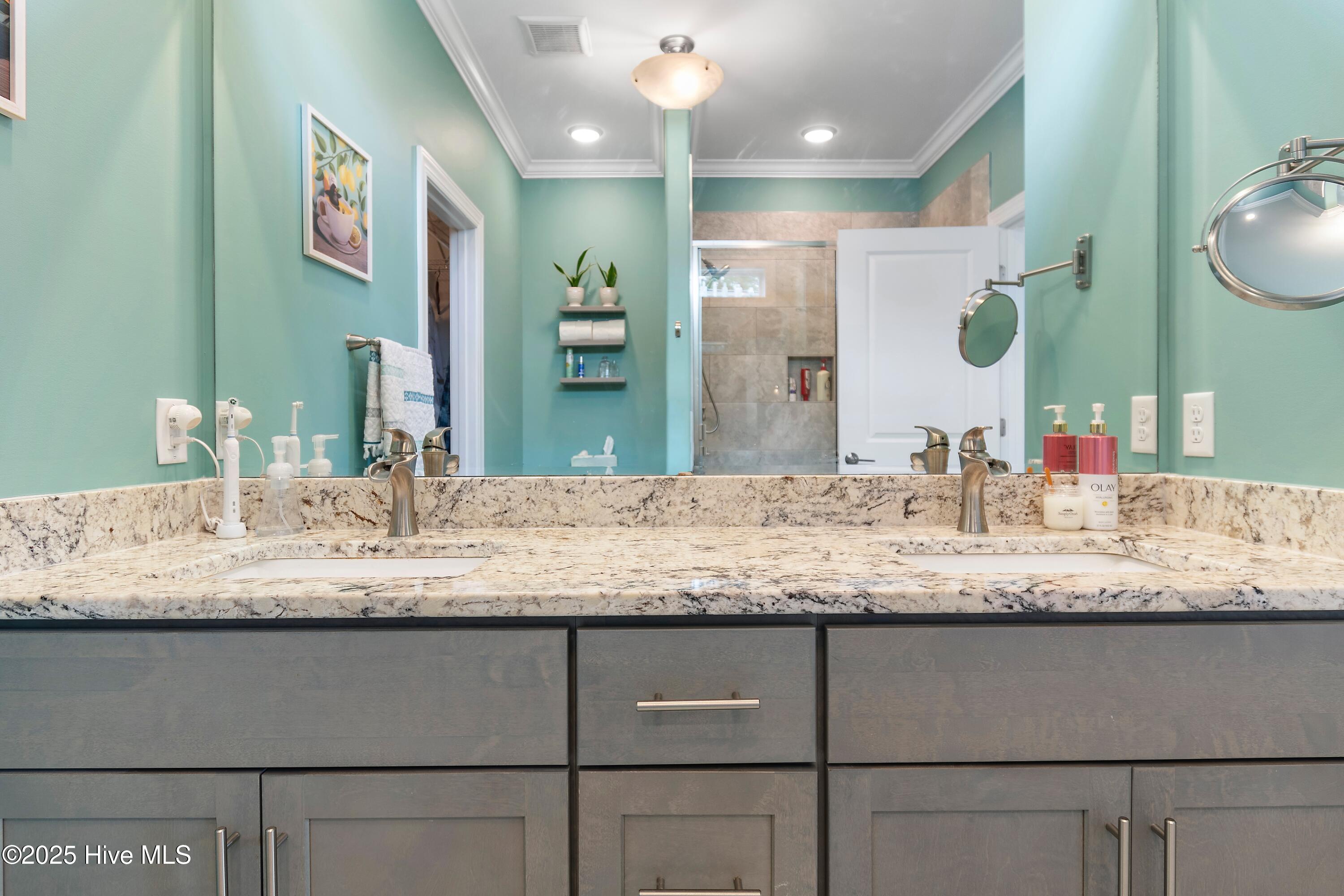 3748 Summer Breeze Court NE