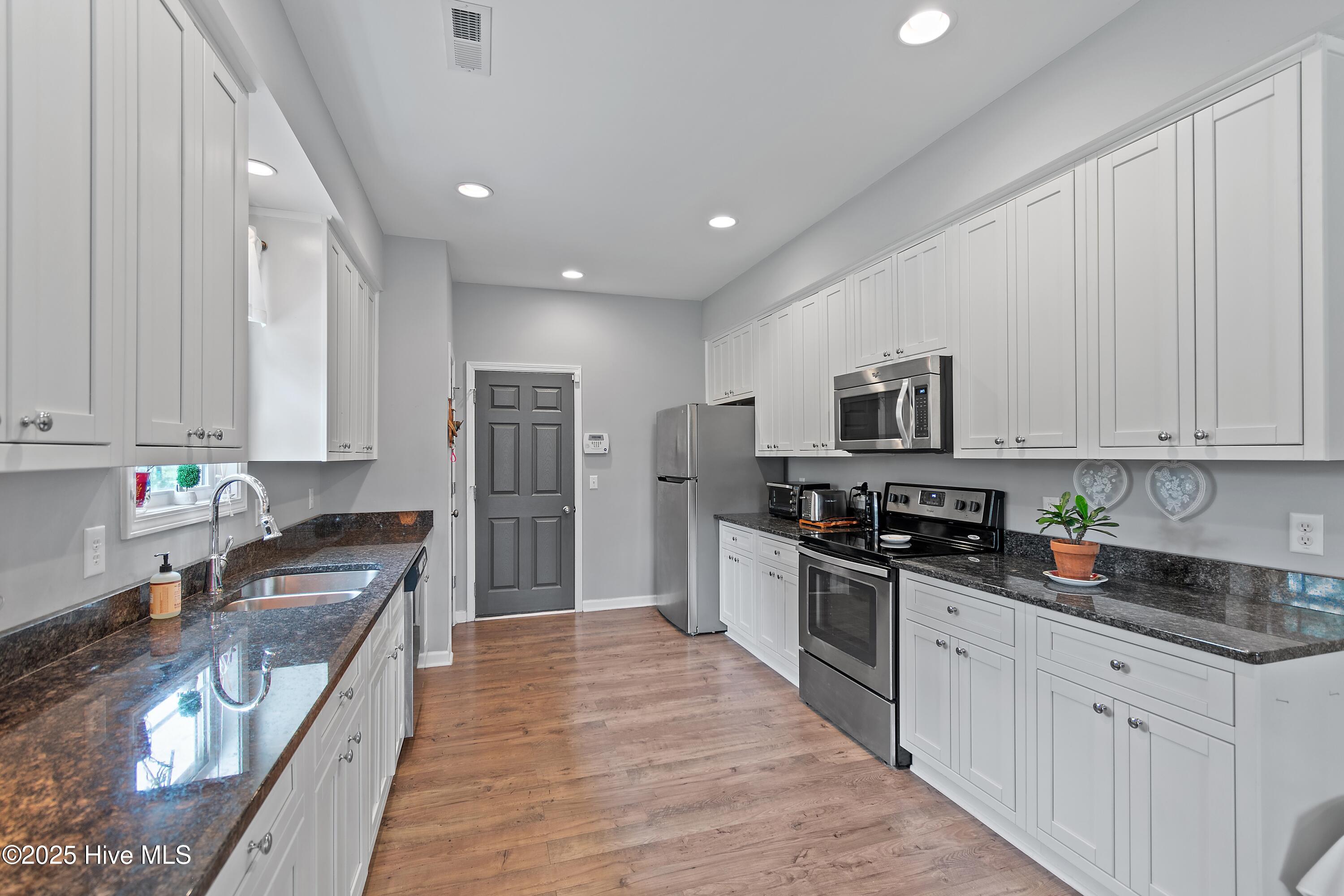 1030 Fillmore Street