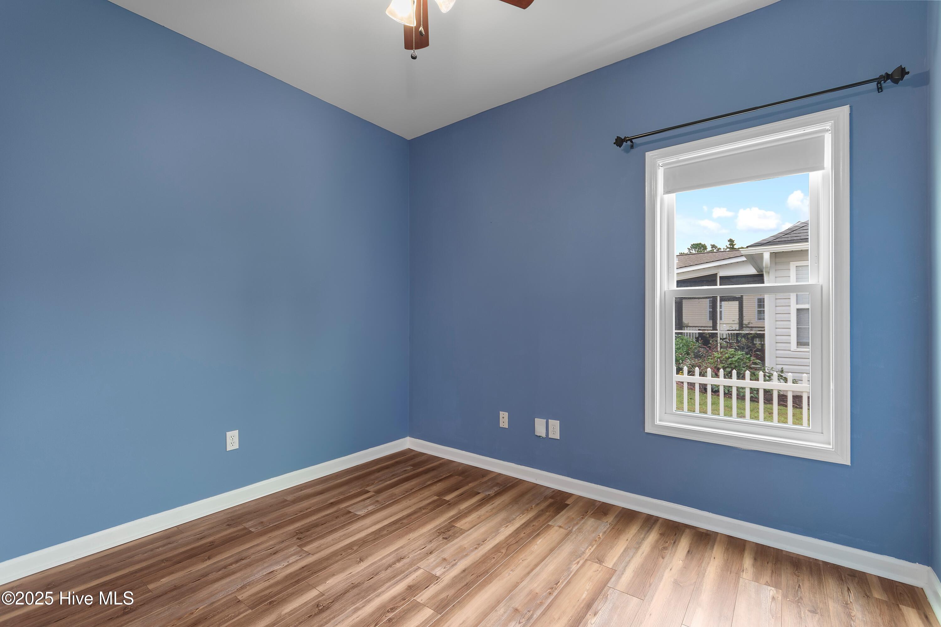 5009 N Hampton Drive SE