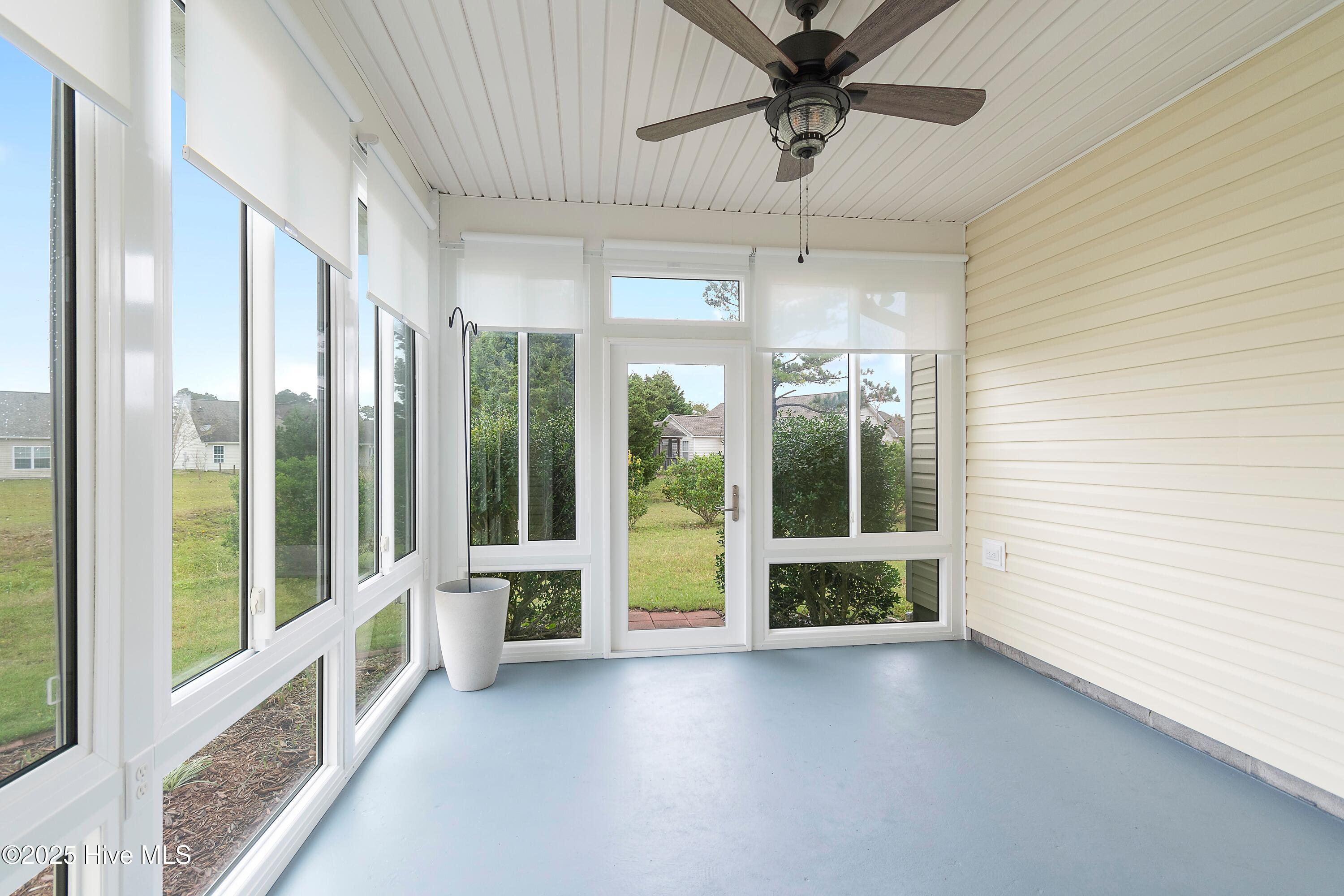 5009 N Hampton Drive SE