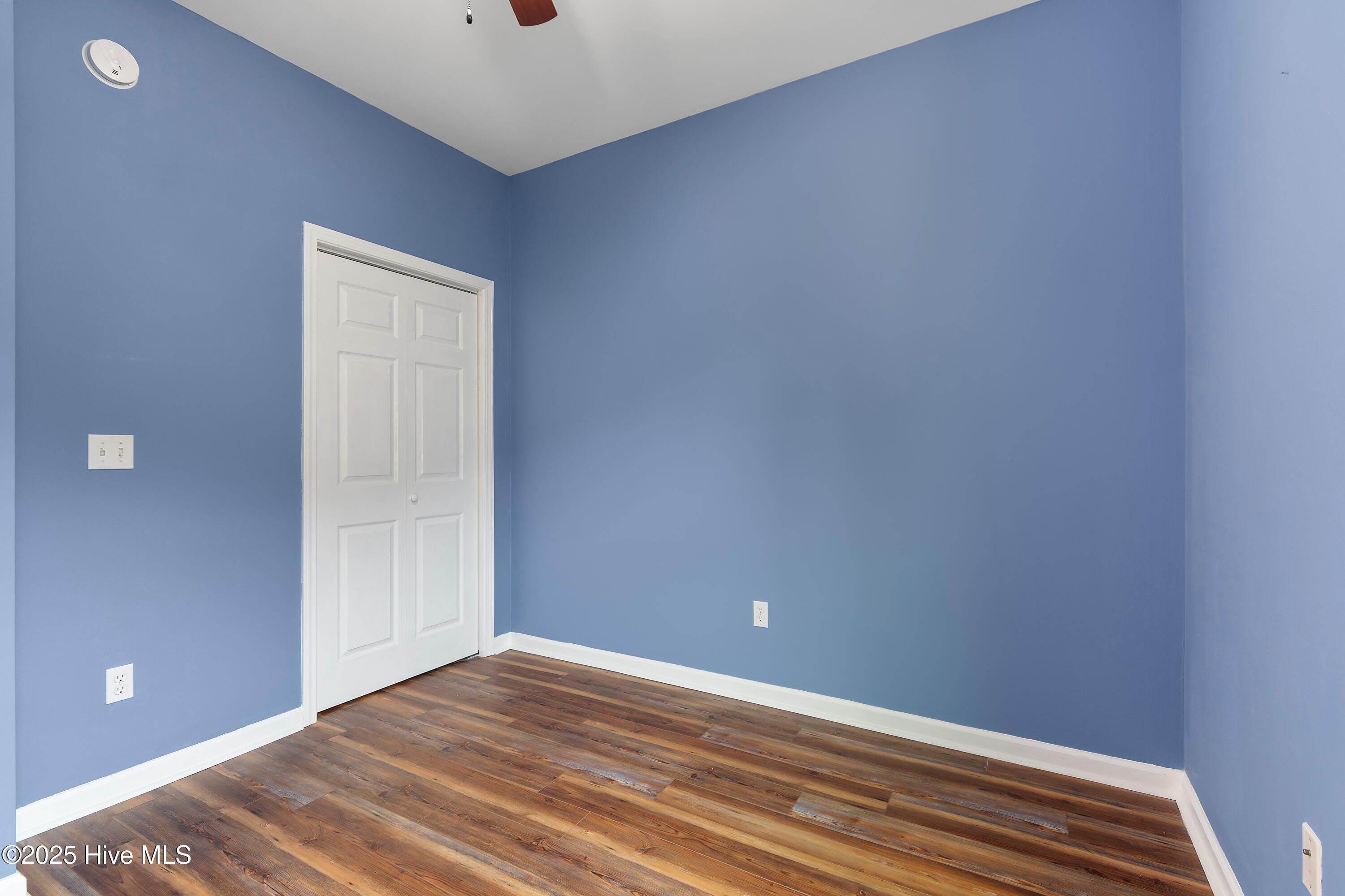 5009 N Hampton Drive SE