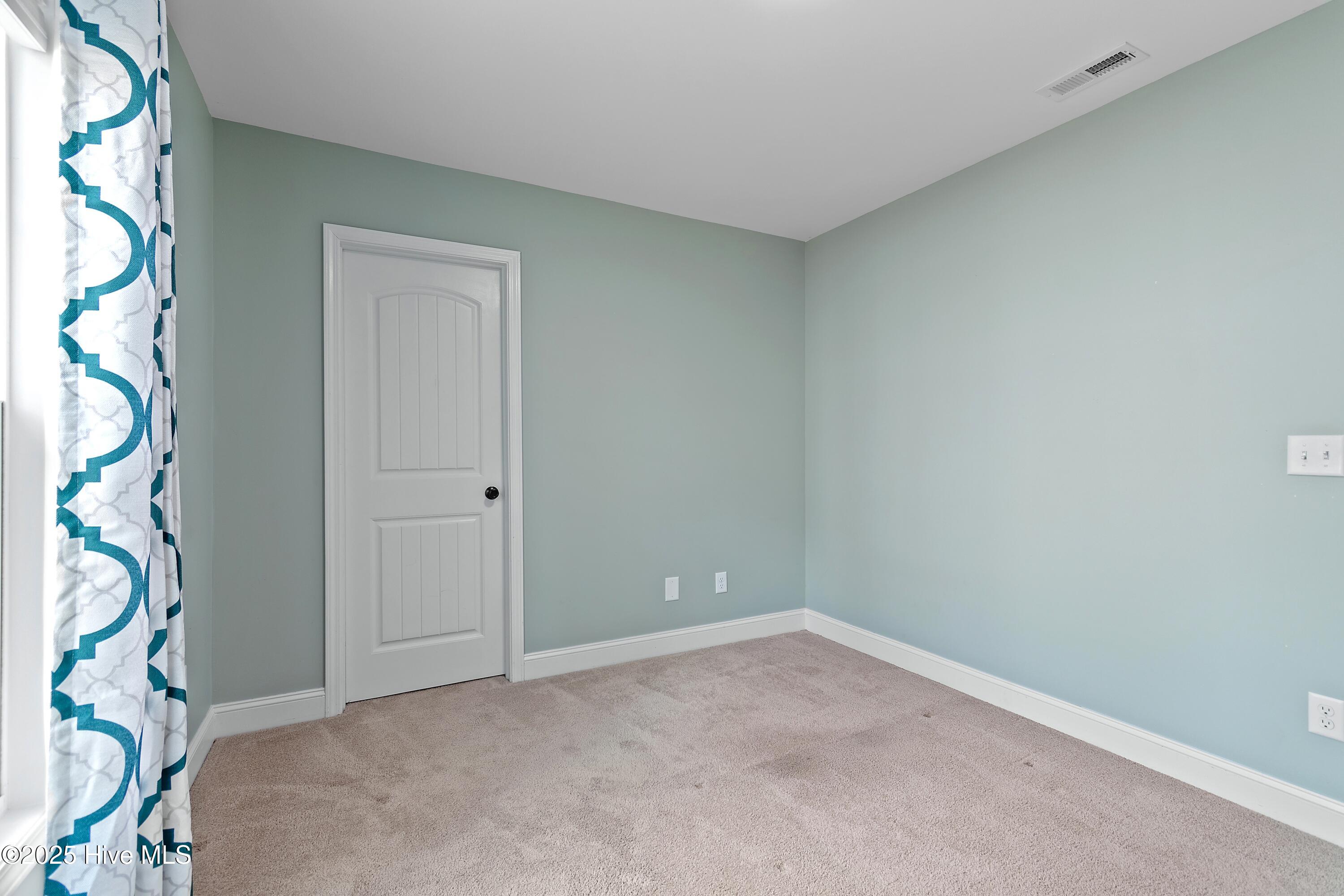 880 Eden Drive