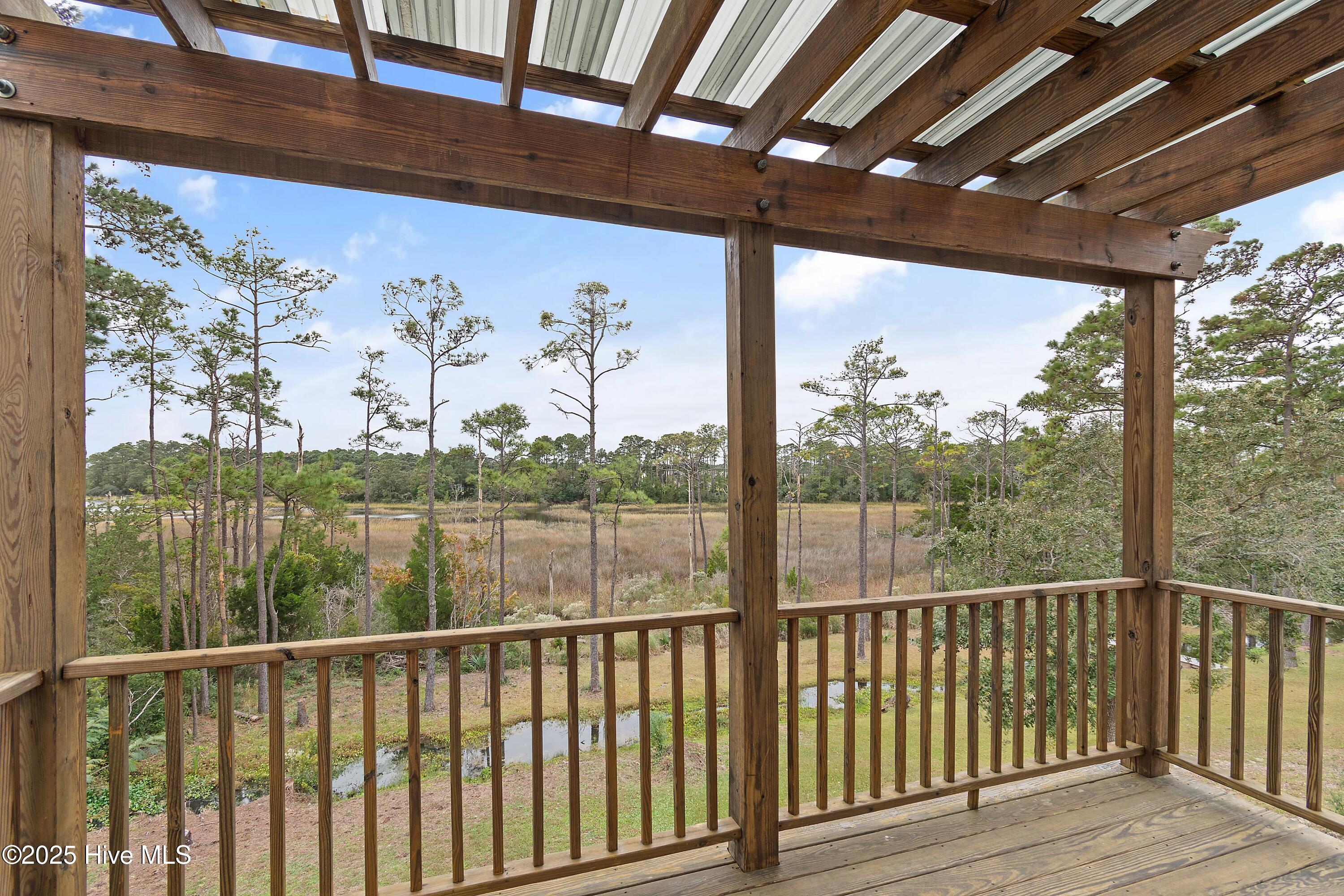 4986 N Hampton Drive SE