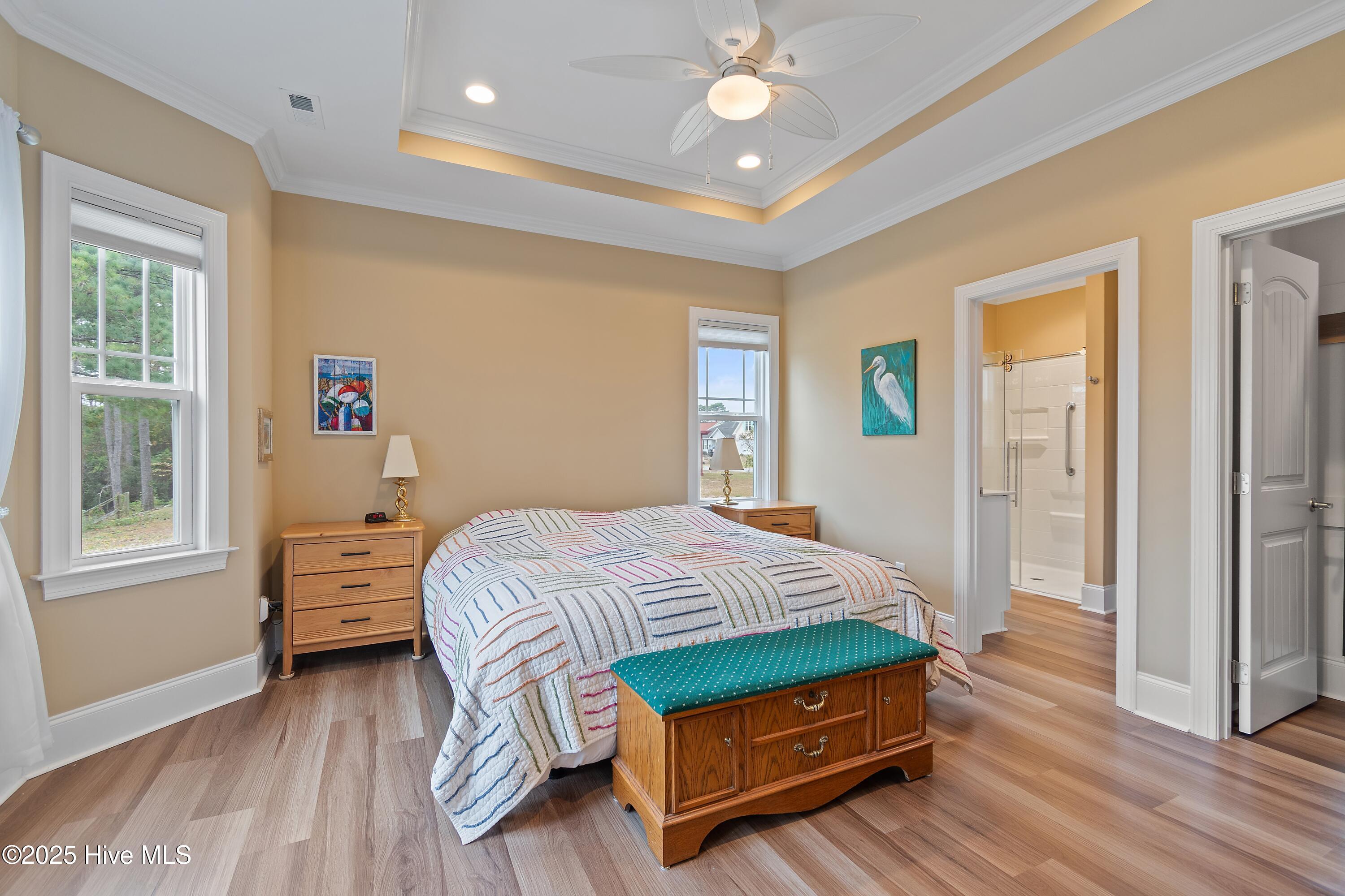 4986 N Hampton Drive SE