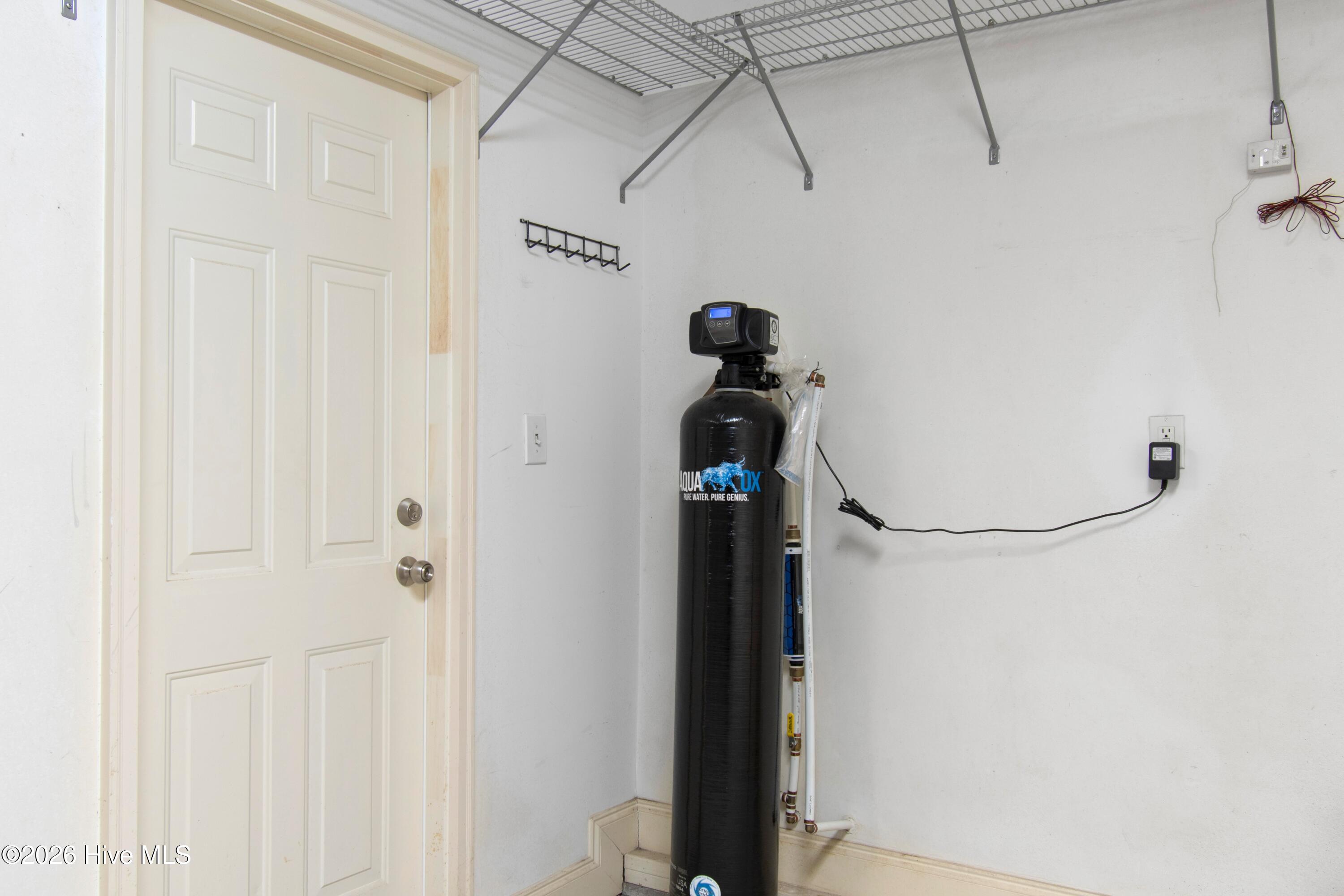 6509 Walden Pond Lane