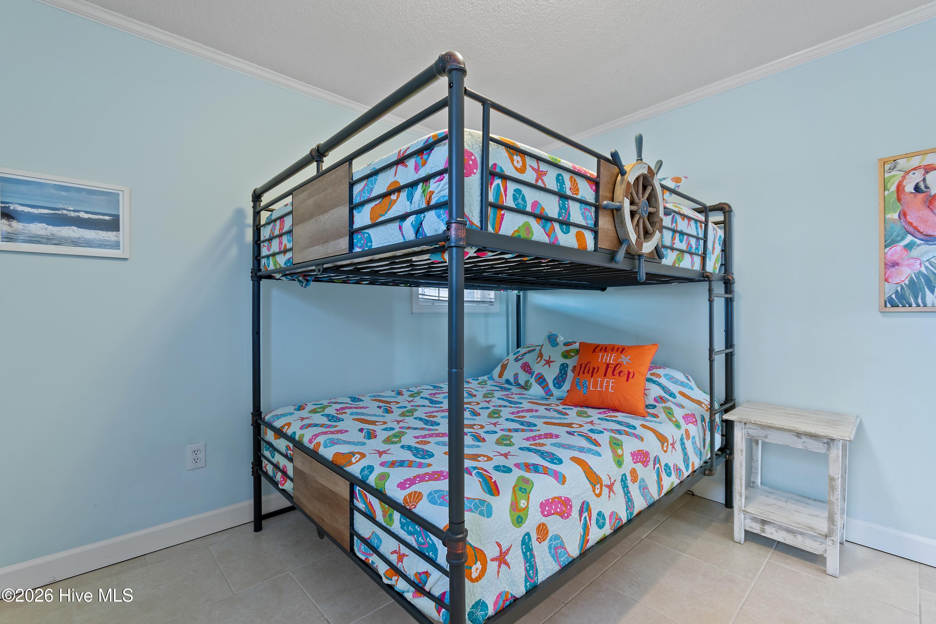 316 E Dolphin Drive