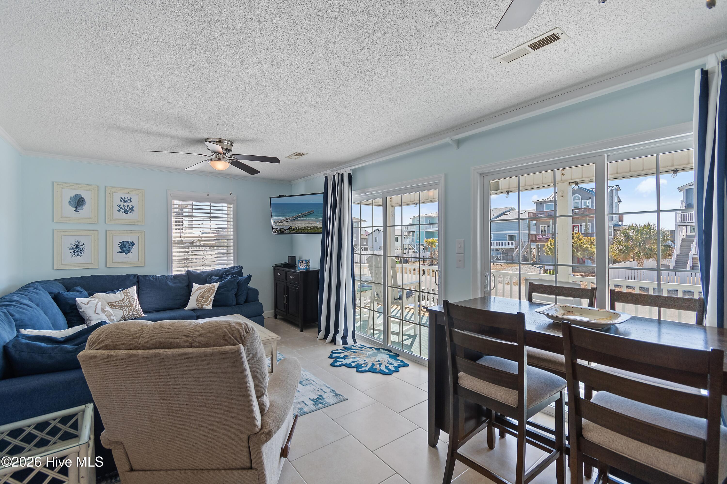 316 E Dolphin Drive
