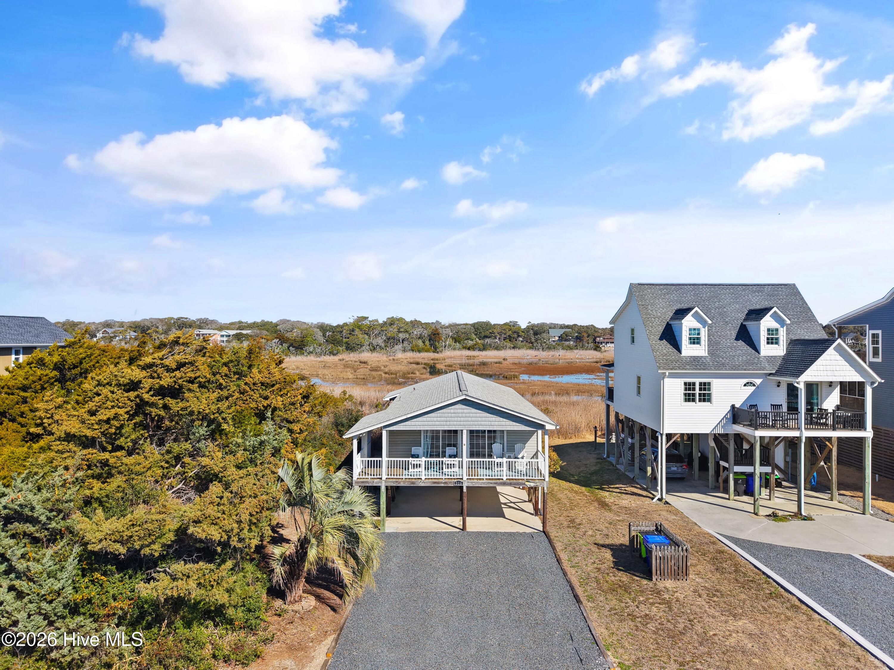 316 E Dolphin Drive