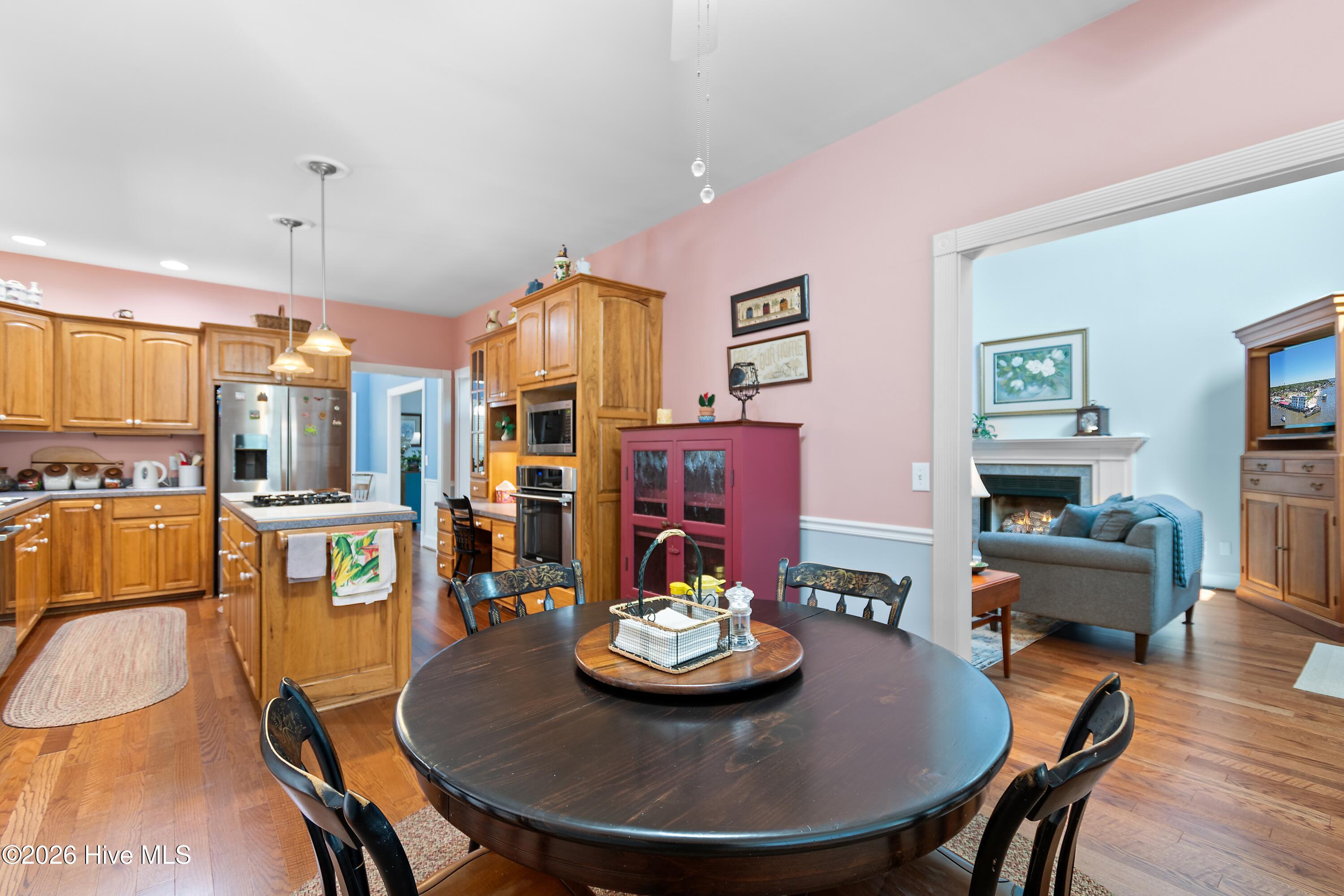 1008 Newton Drive SE