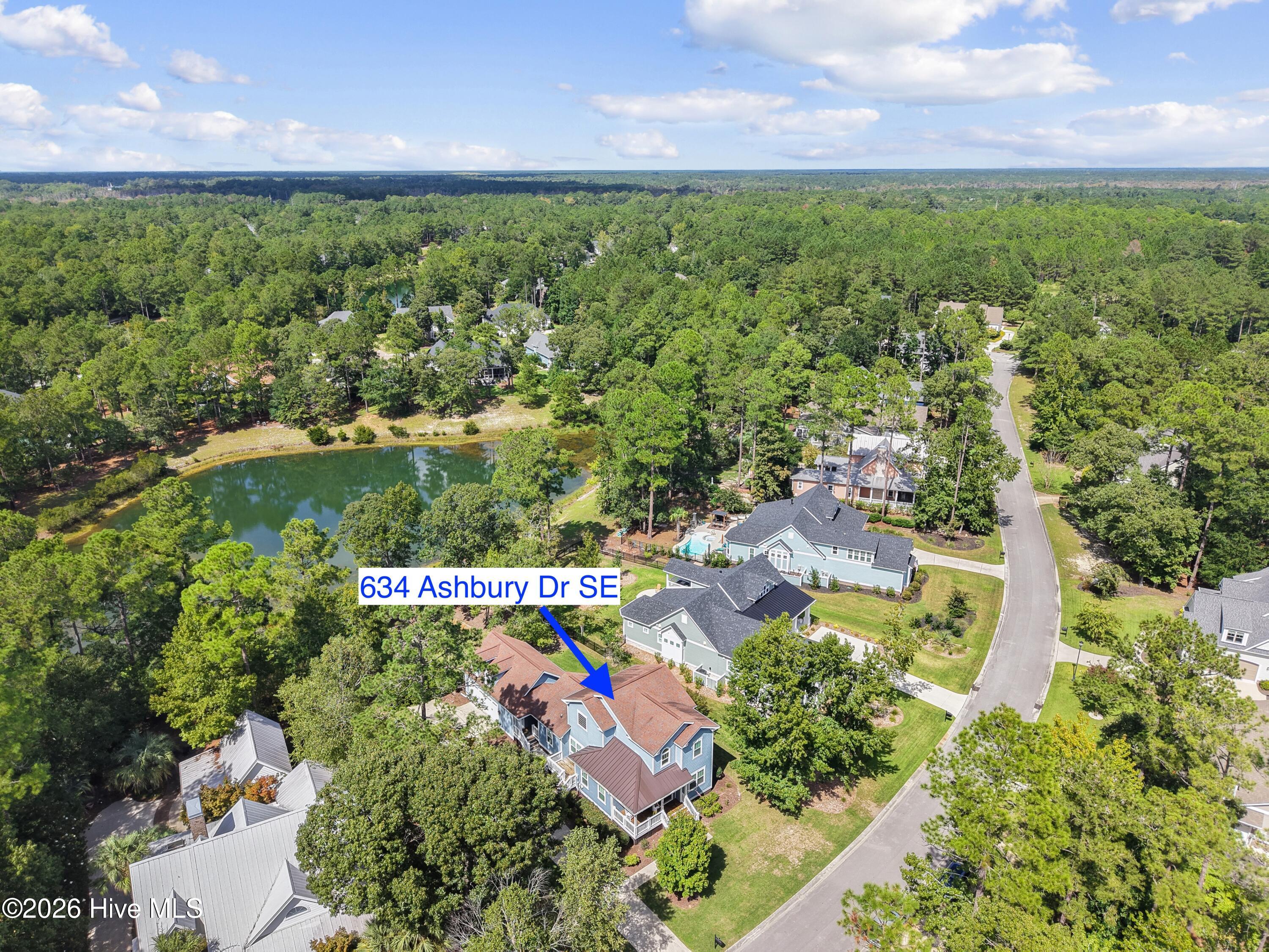 634 Ashbury Drive SE