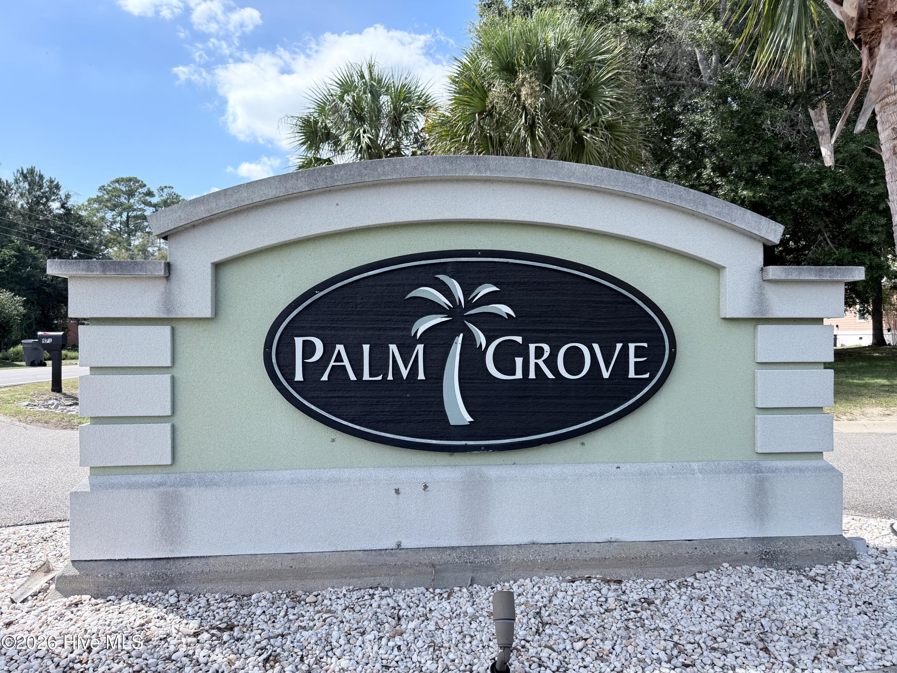 2847 Palm Grove Grove SW