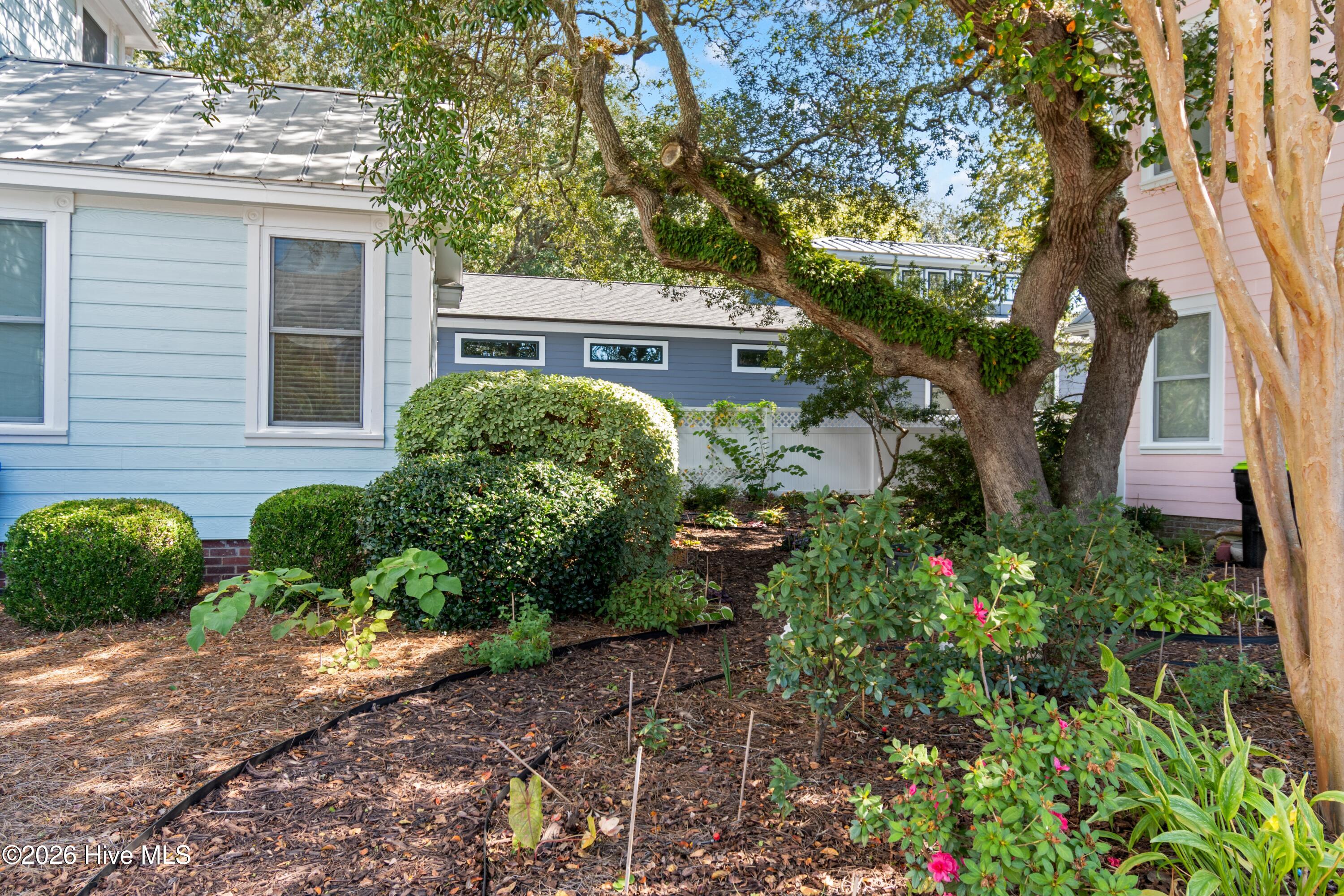 304 Marina View Drive