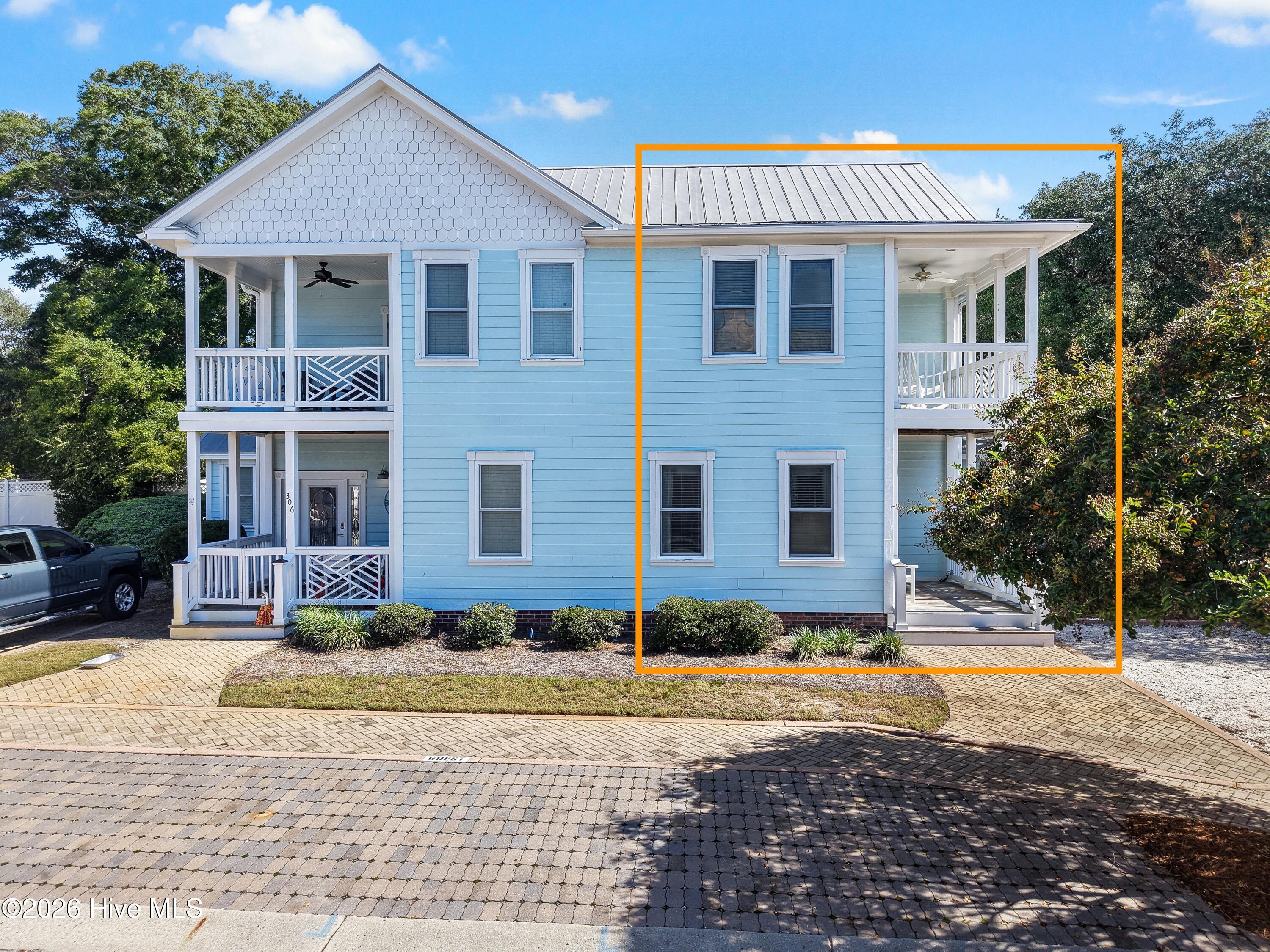 304 Marina View Drive