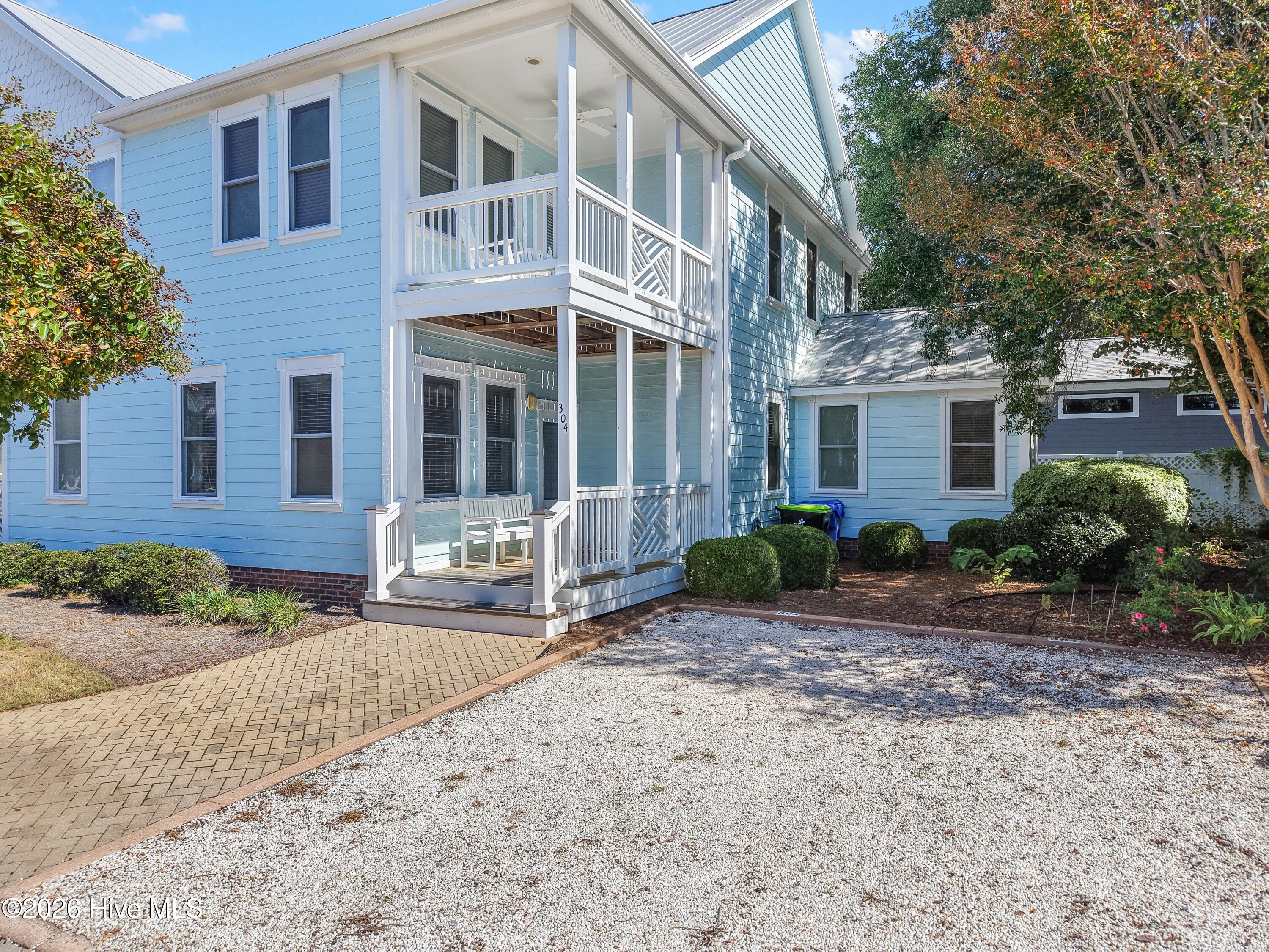 304 Marina View Drive