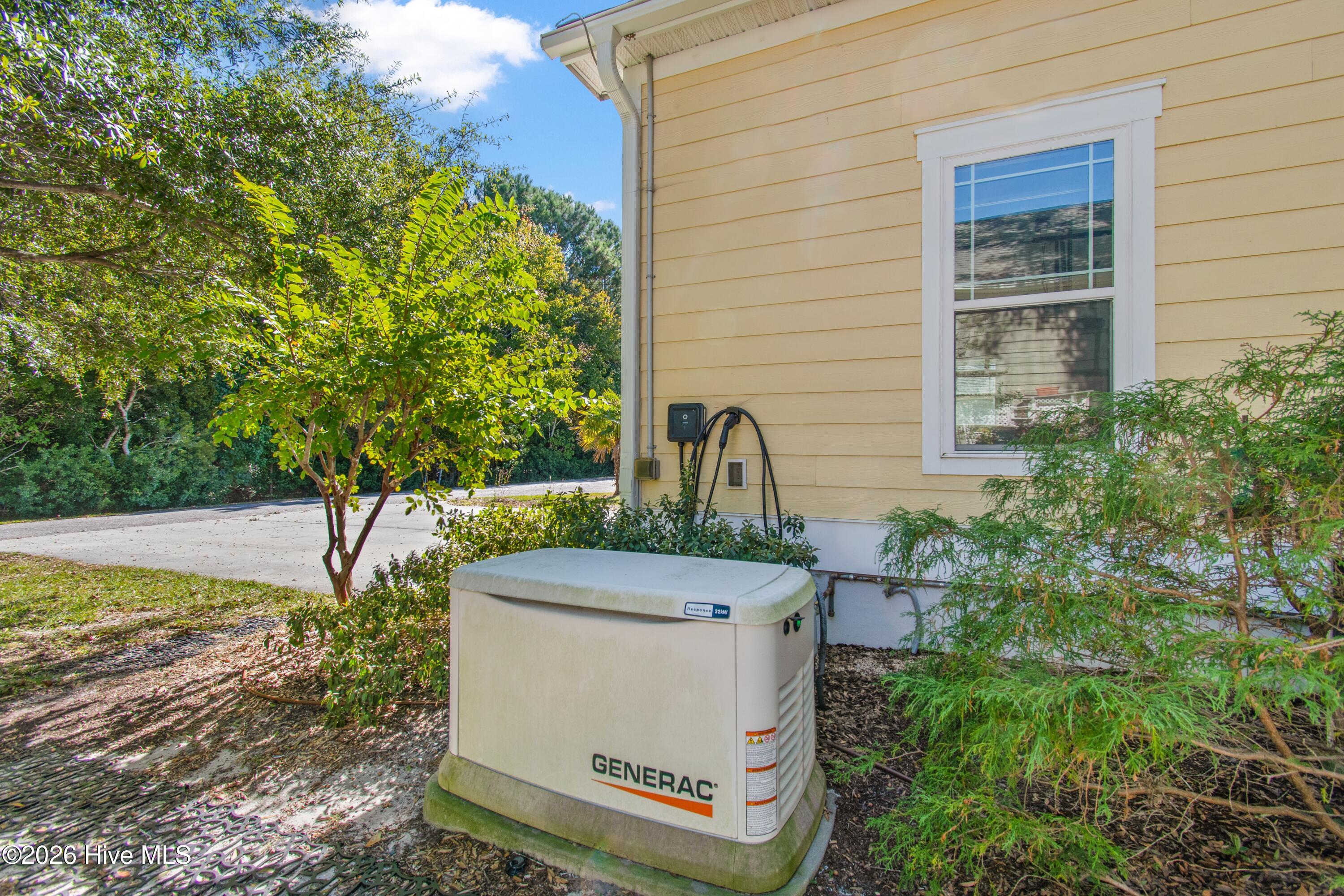 432 Cades Trail