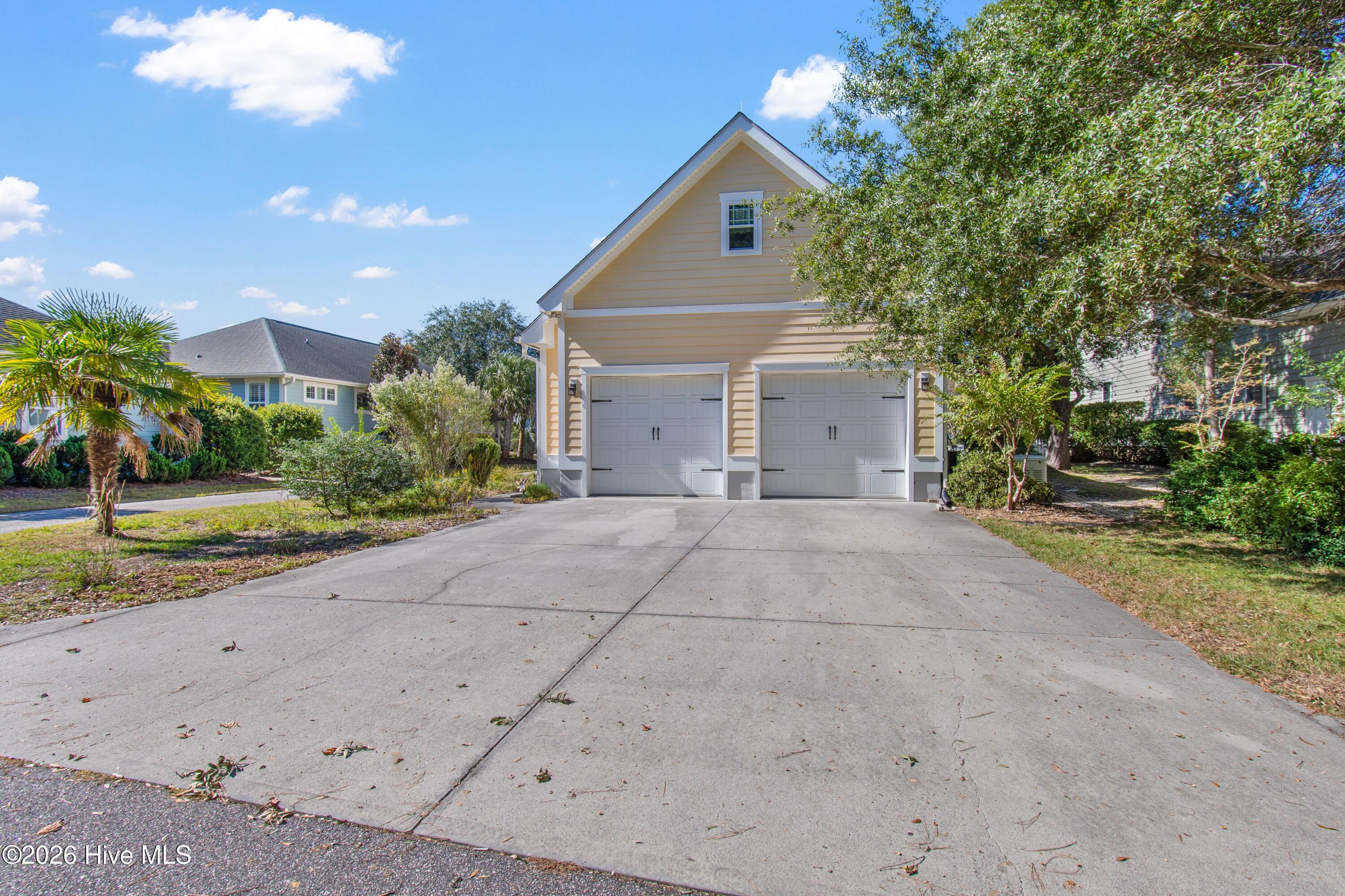 432 Cades Trail