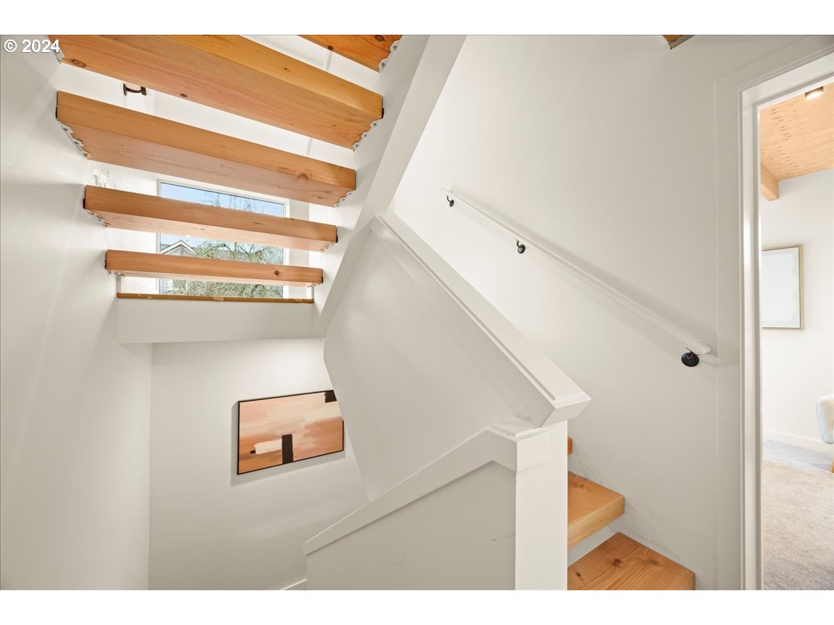 3530 N Borthwick AVE 2