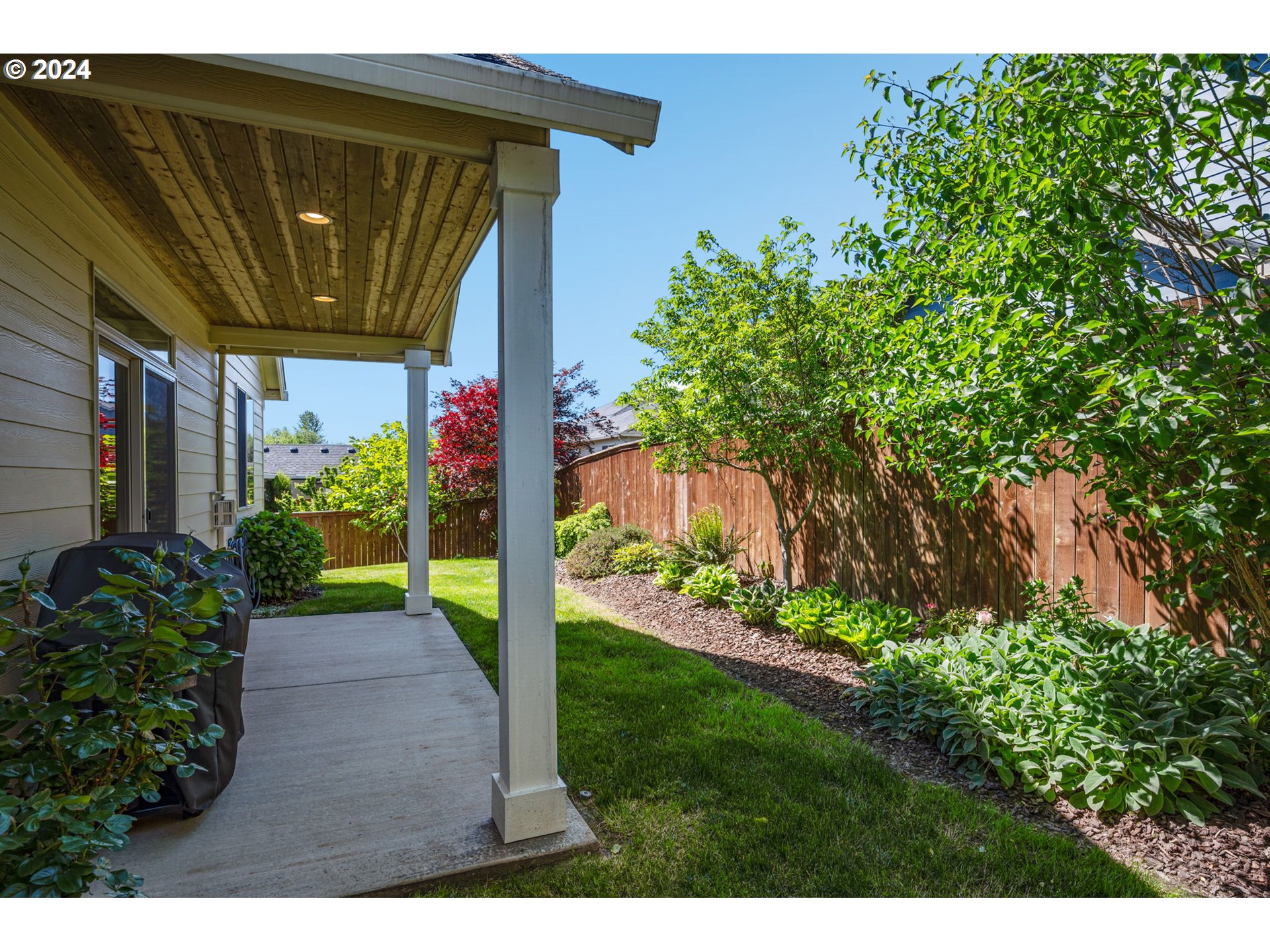 151 N 40TH AVE