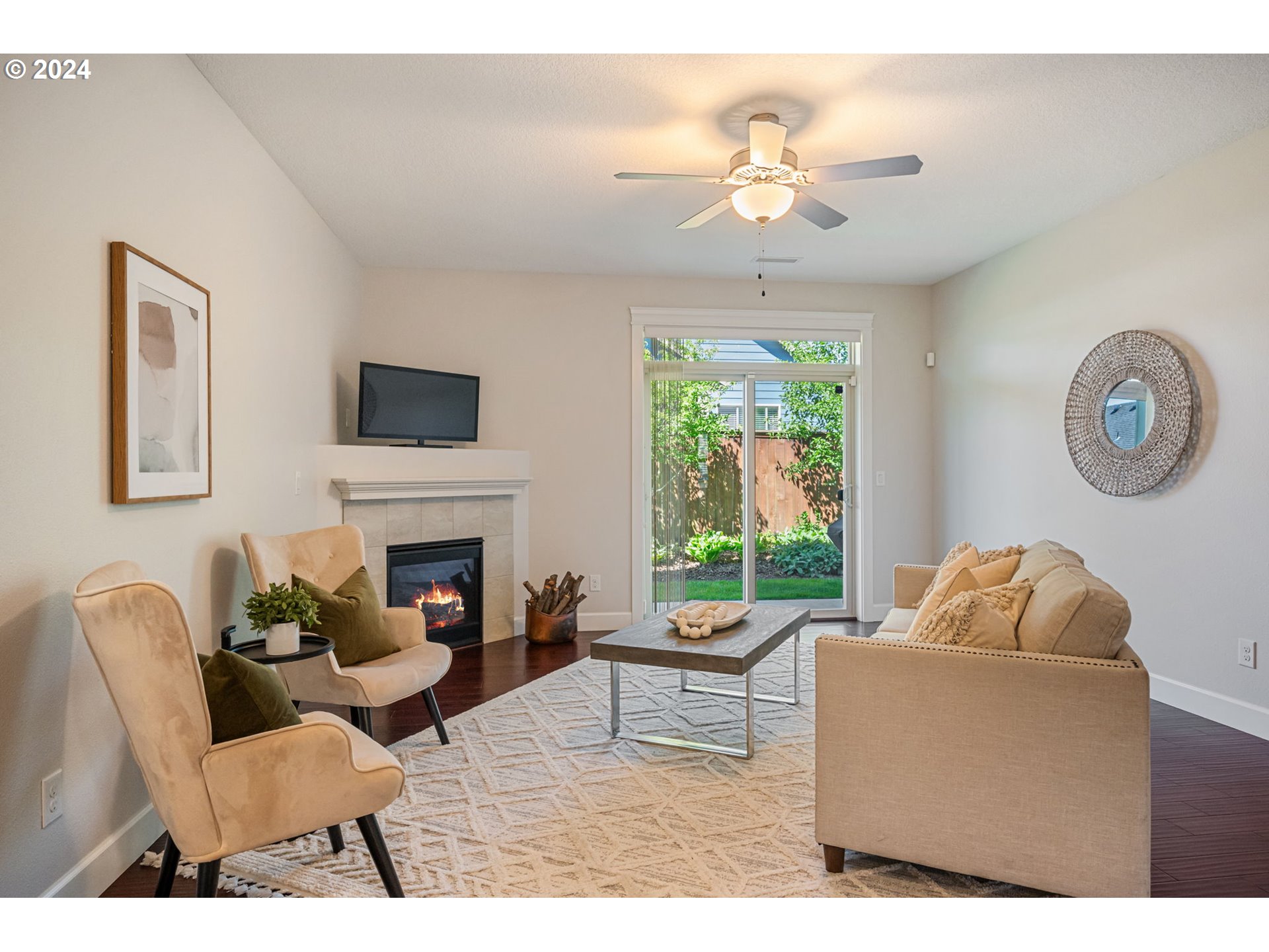 151 N 40TH AVE