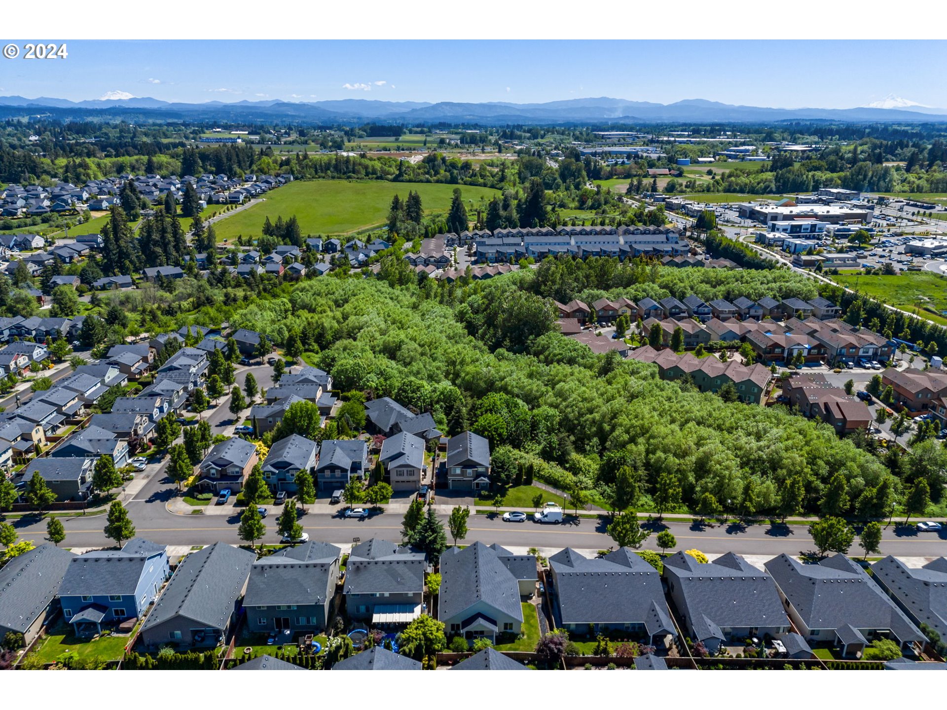 151 N 40TH AVE