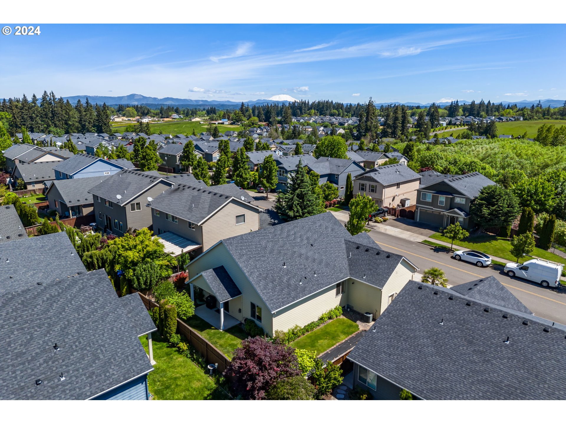 151 N 40TH AVE