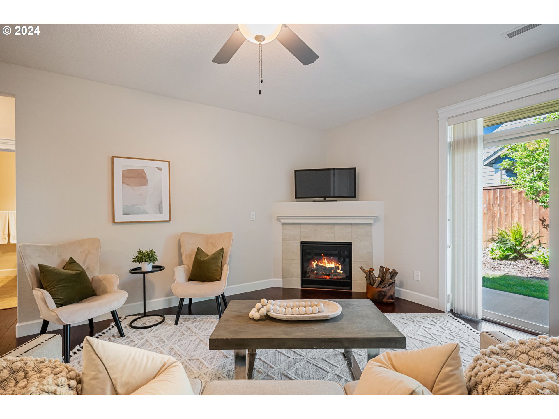 151 N 40TH AVE