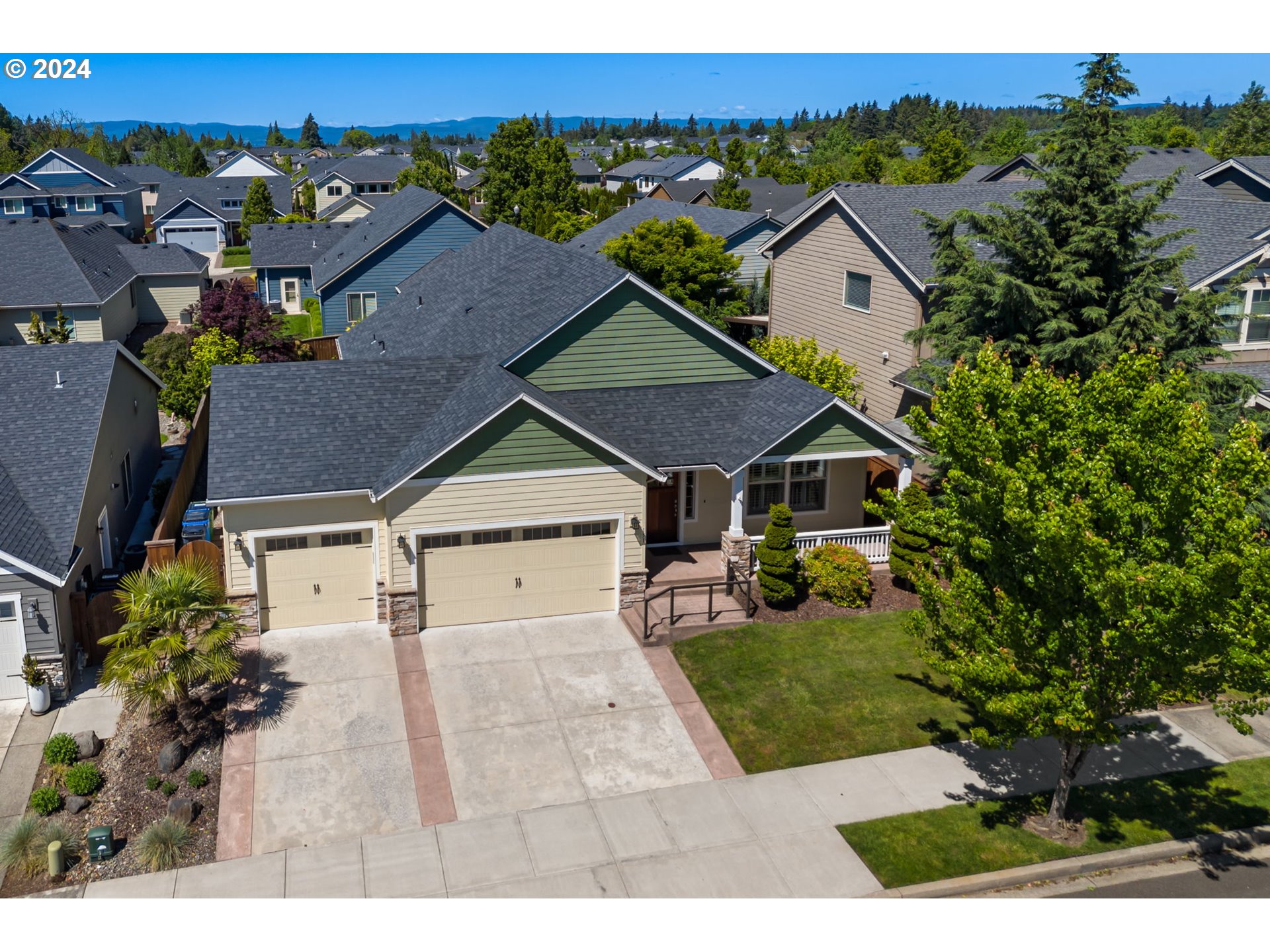 151 N 40TH AVE