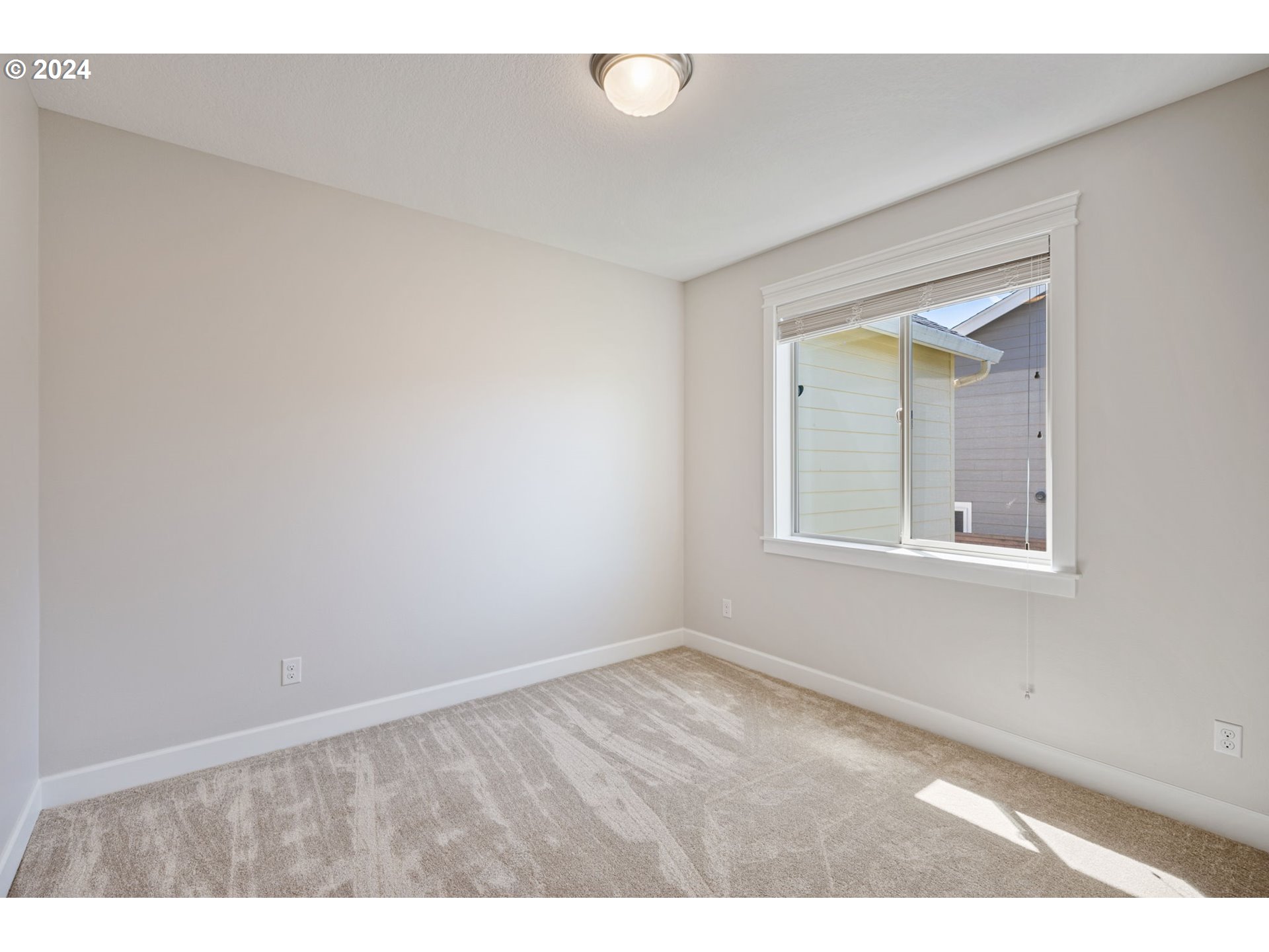 151 N 40TH AVE