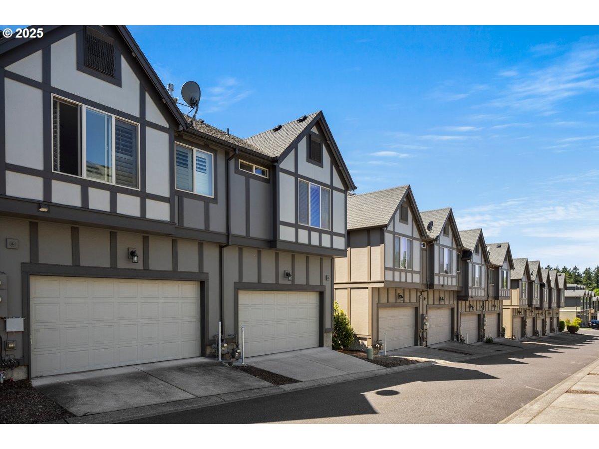 4891 NW BLANDY TER