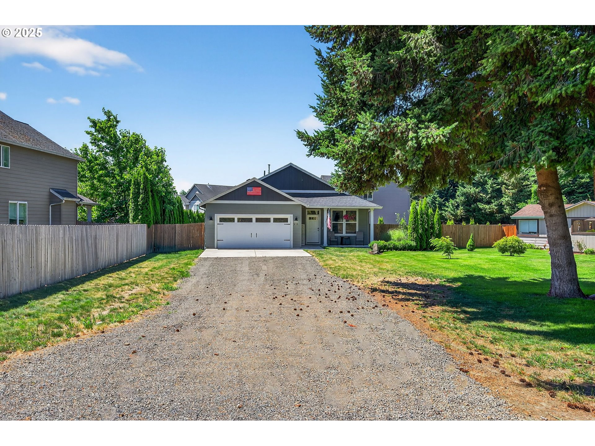 215 S PEKIN RD