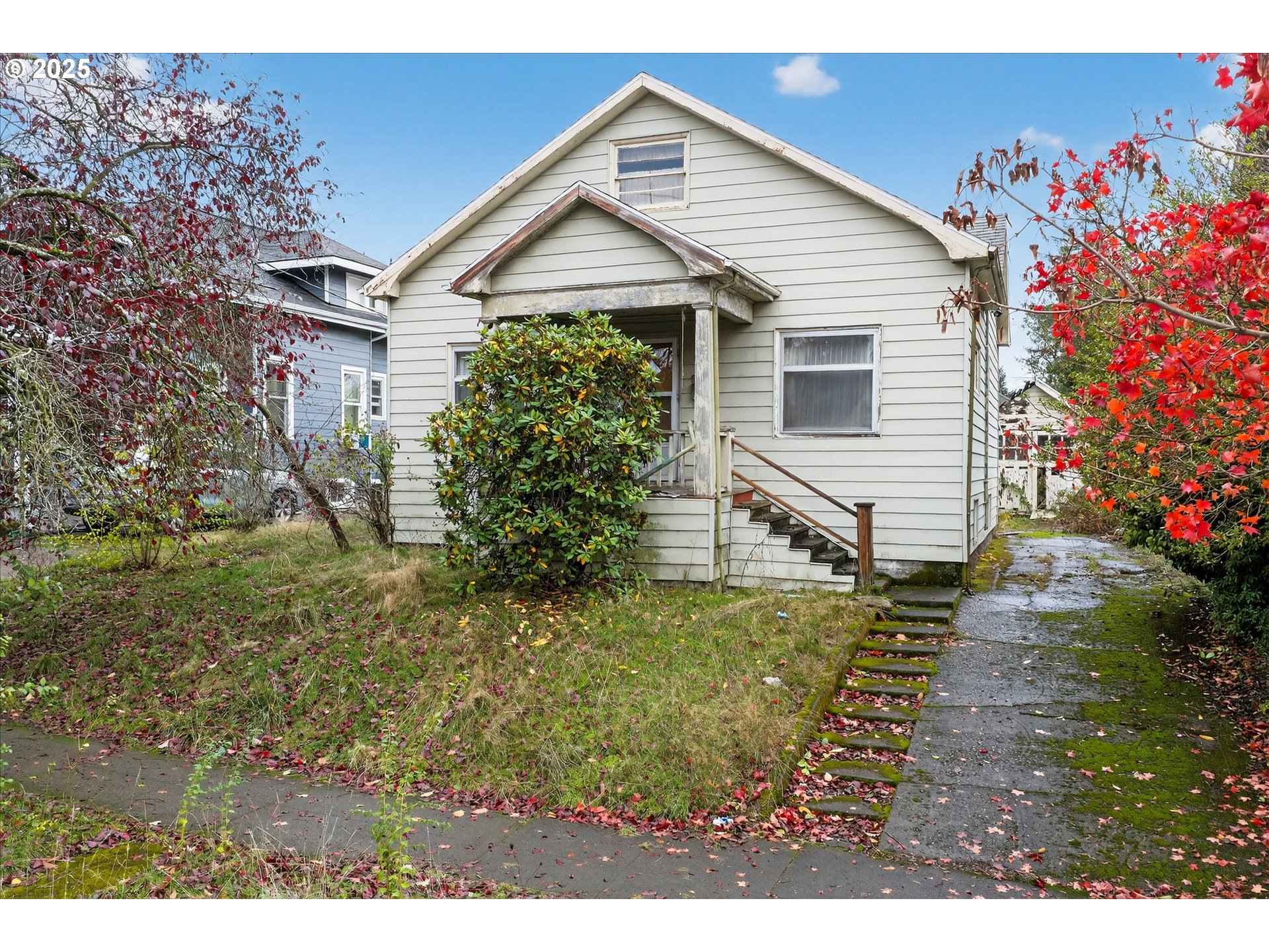 5635 NE 18TH AVE