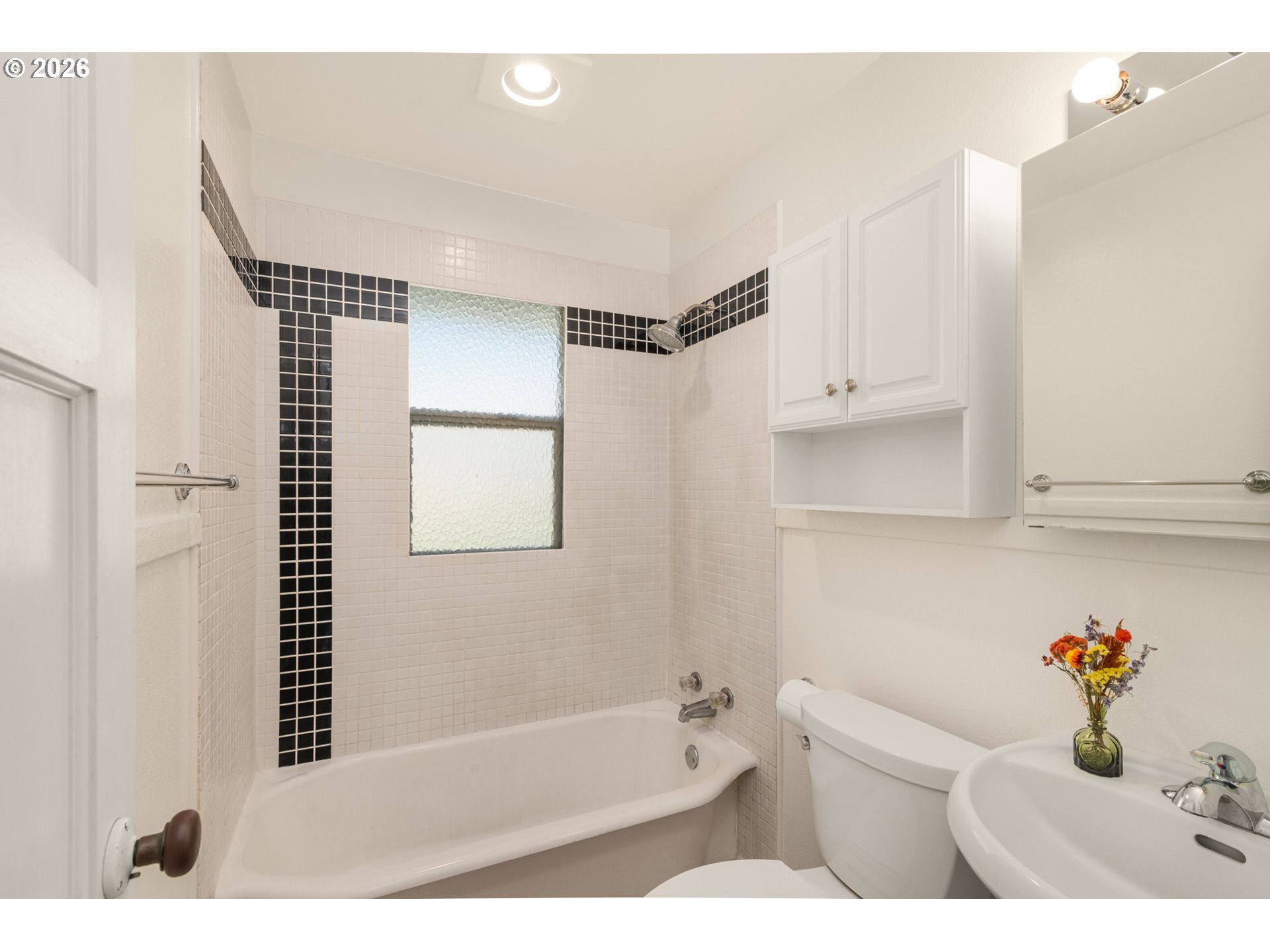 1403 GRAND BLVD