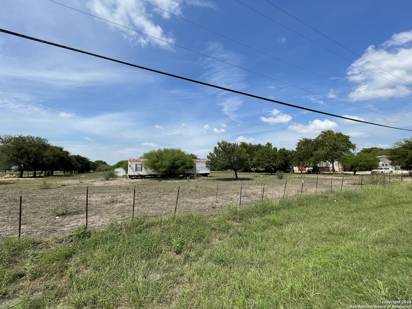 11645 Lower Seguin