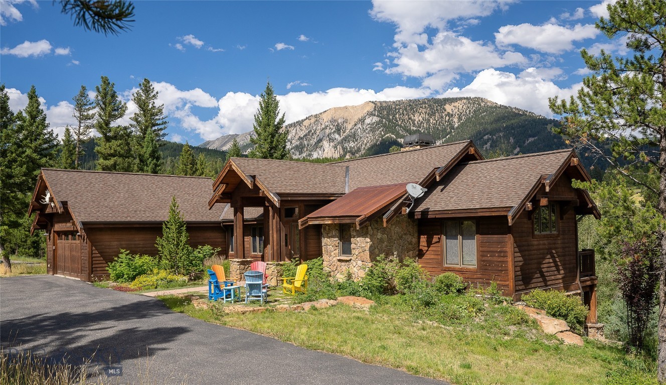 301 Antler Ridge