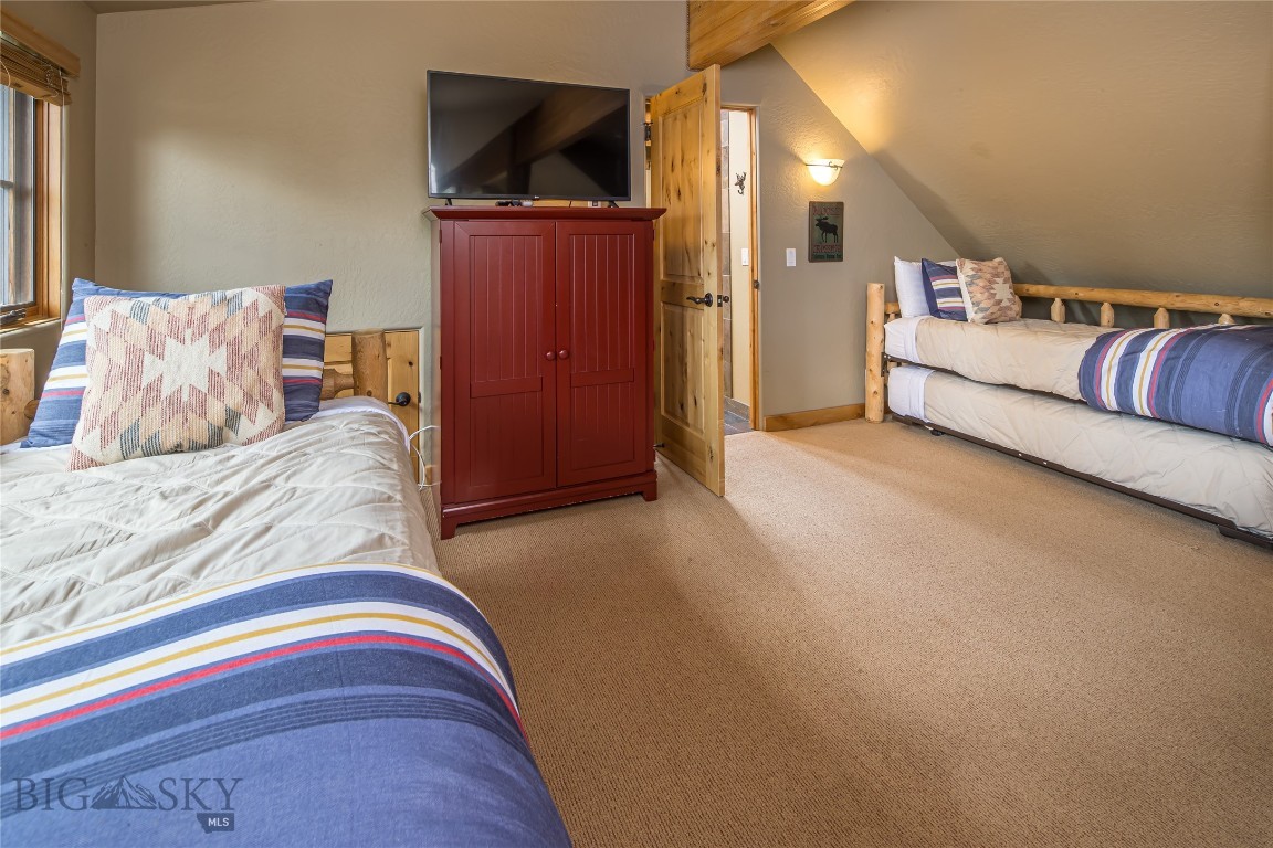 5 Shadow Ridge Trail