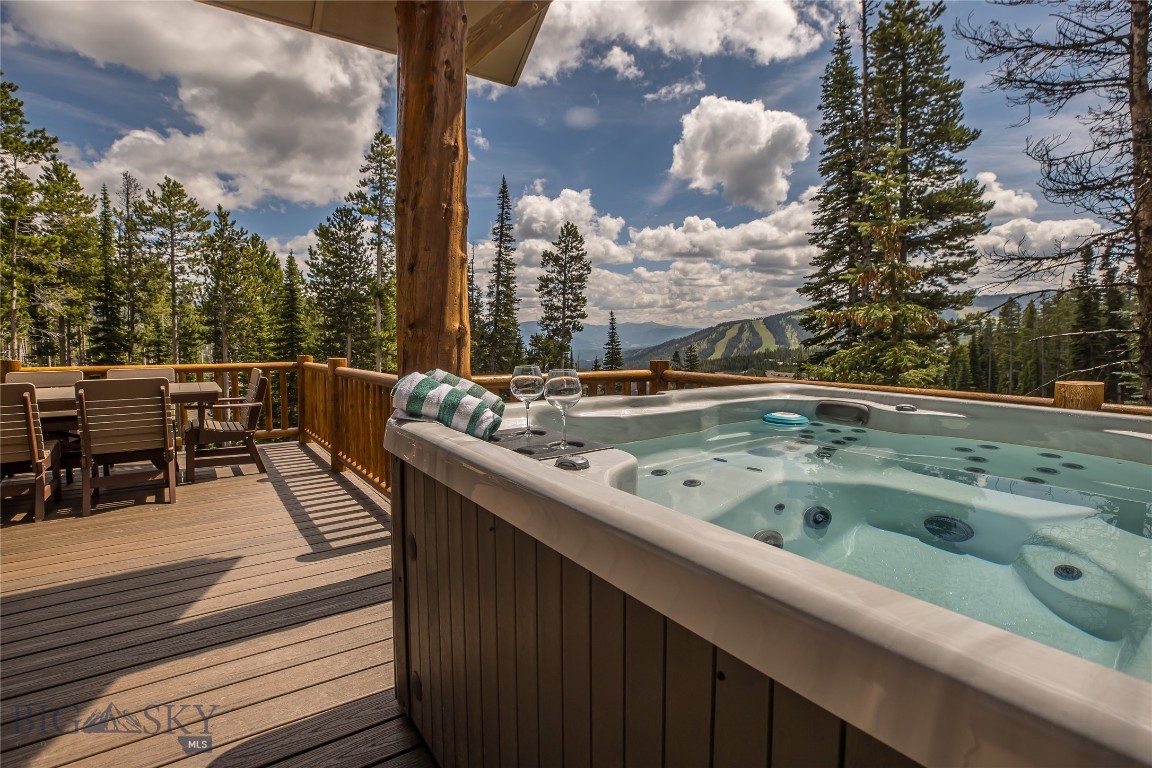 5 Shadow Ridge Trail